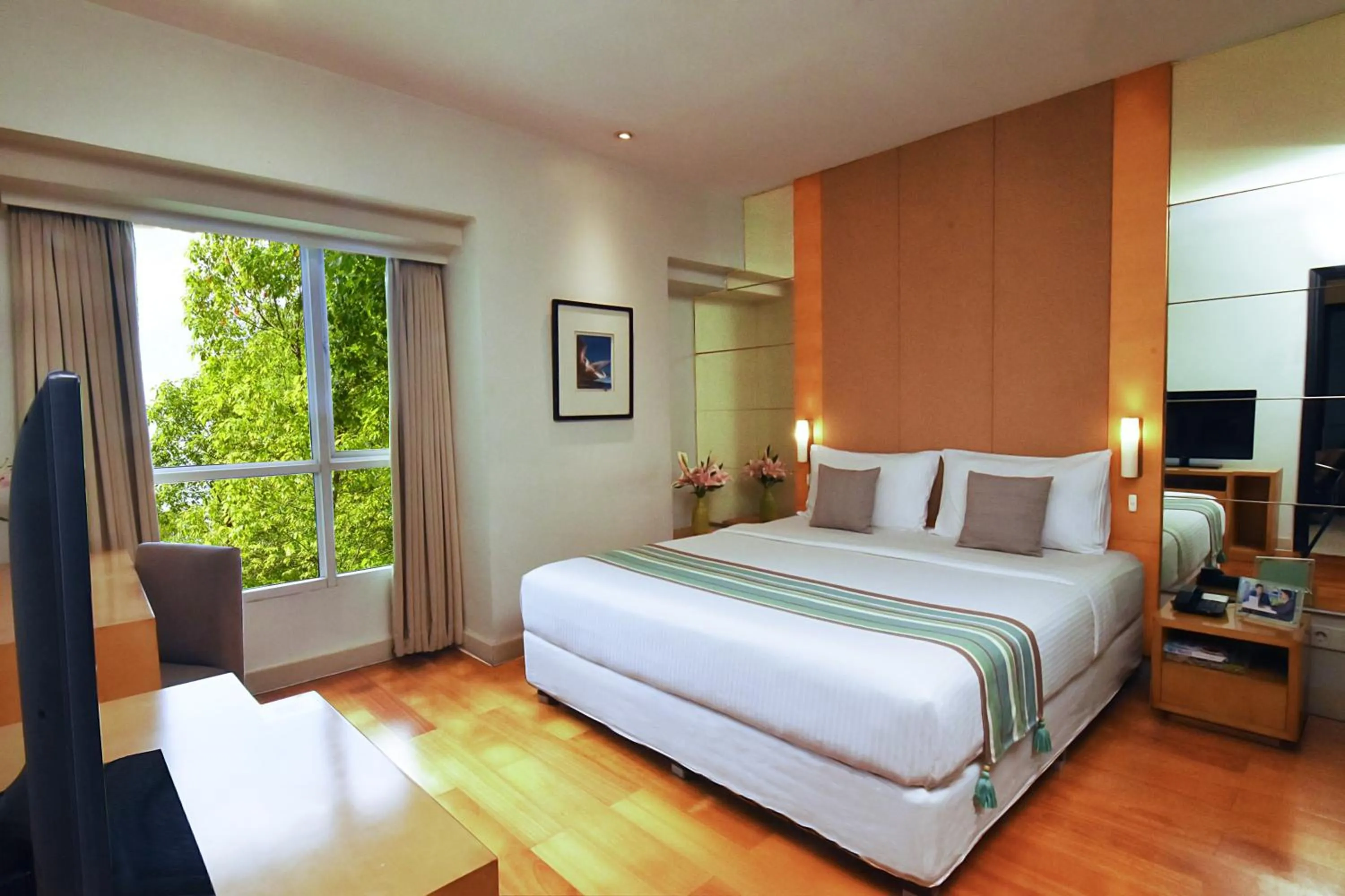 Bedroom, Bed in Somerset Berlian Jakarta