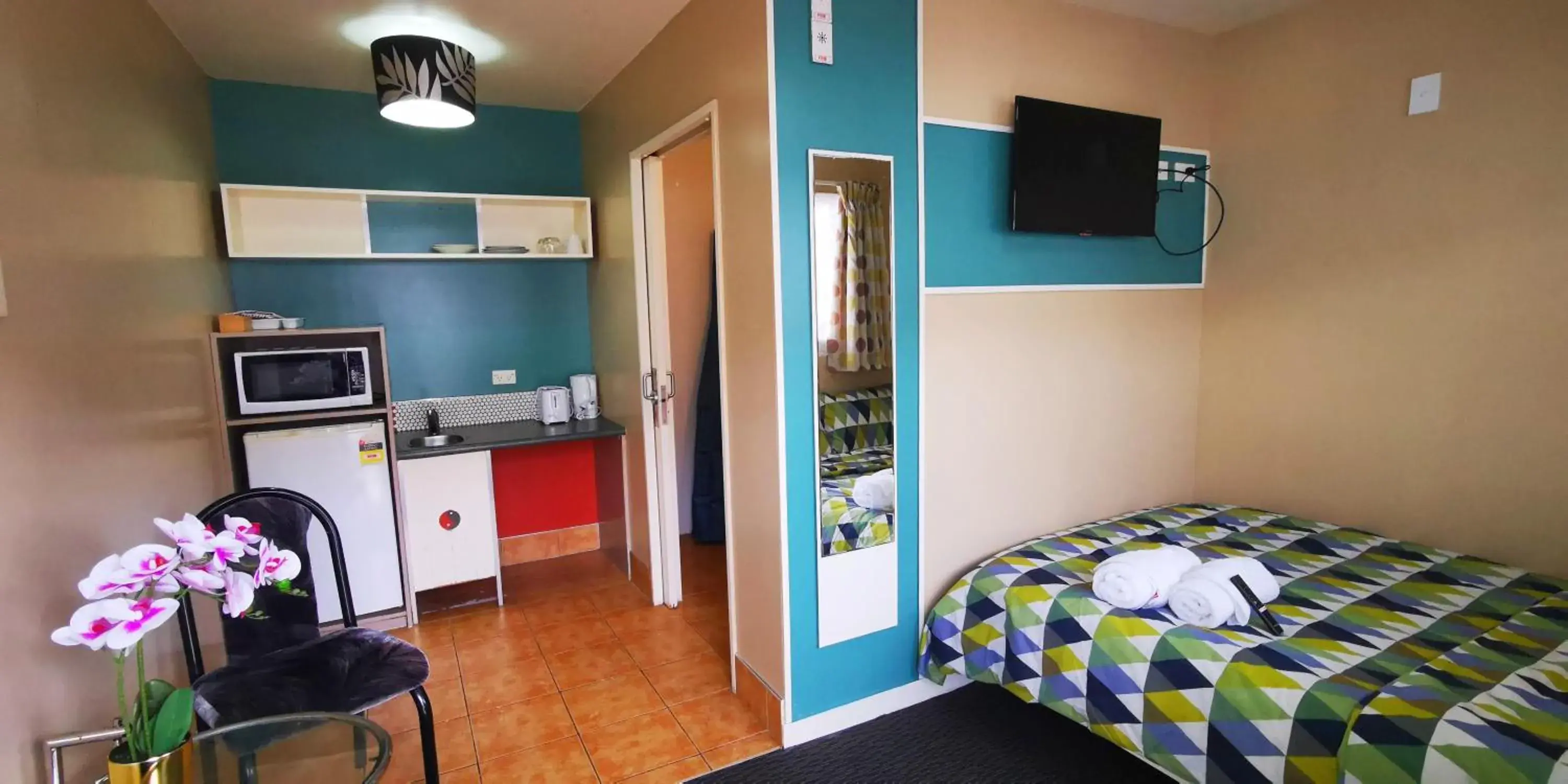 Accessible Double Studio in Astray Motel Accessible Double Studio in Astray Motel