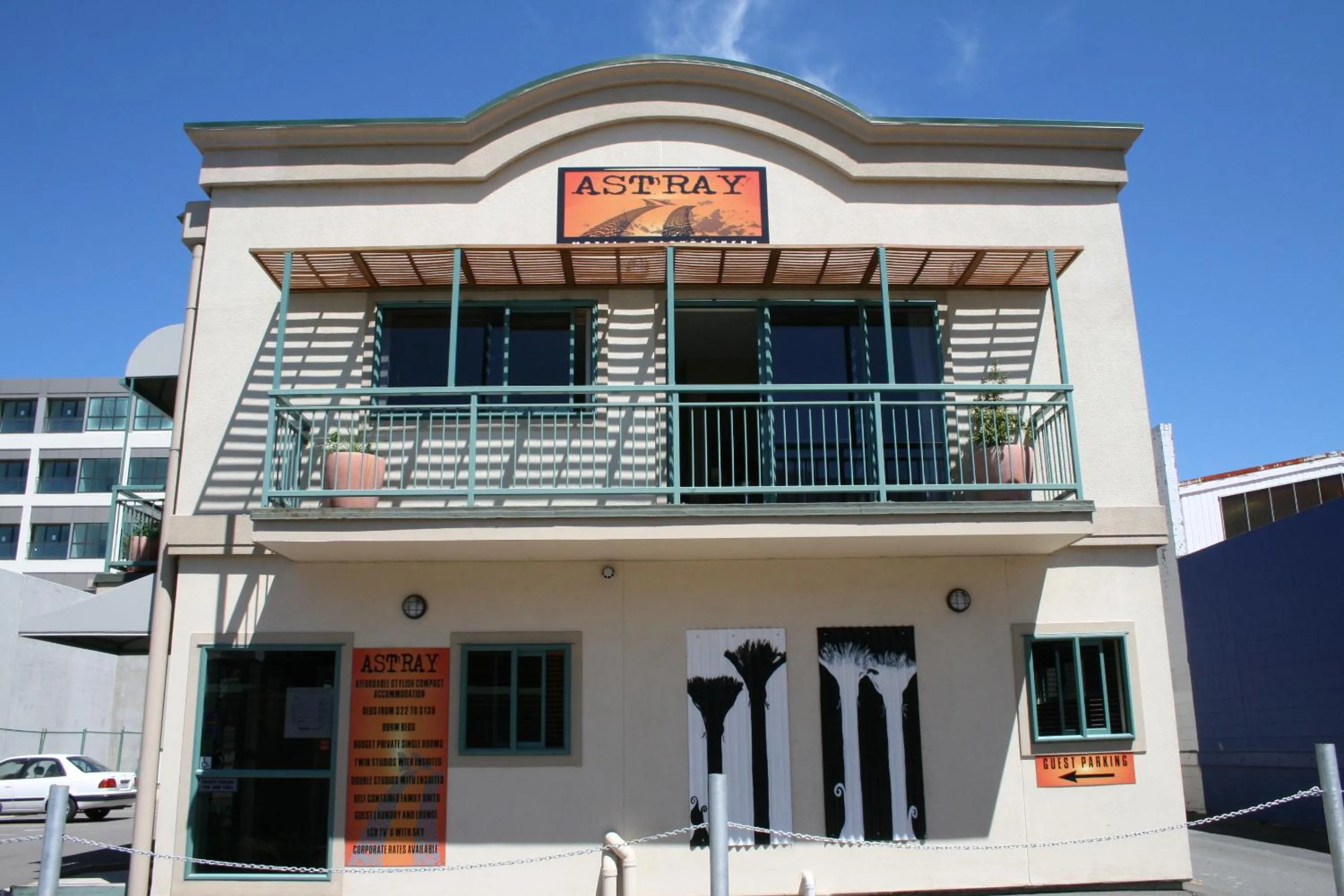 Facade/entrance in Astray Motel