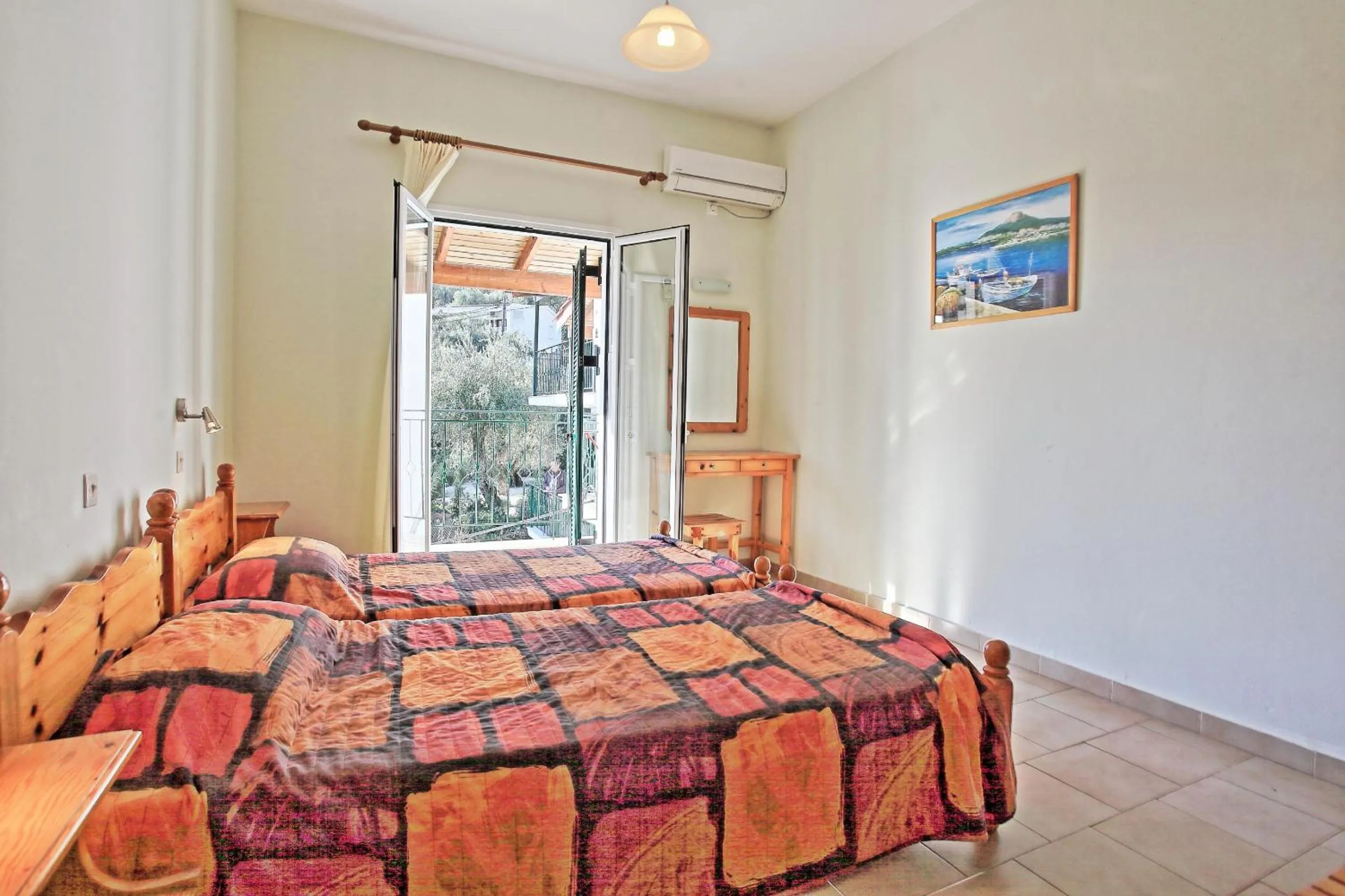 Bed in Zoulis Andonis