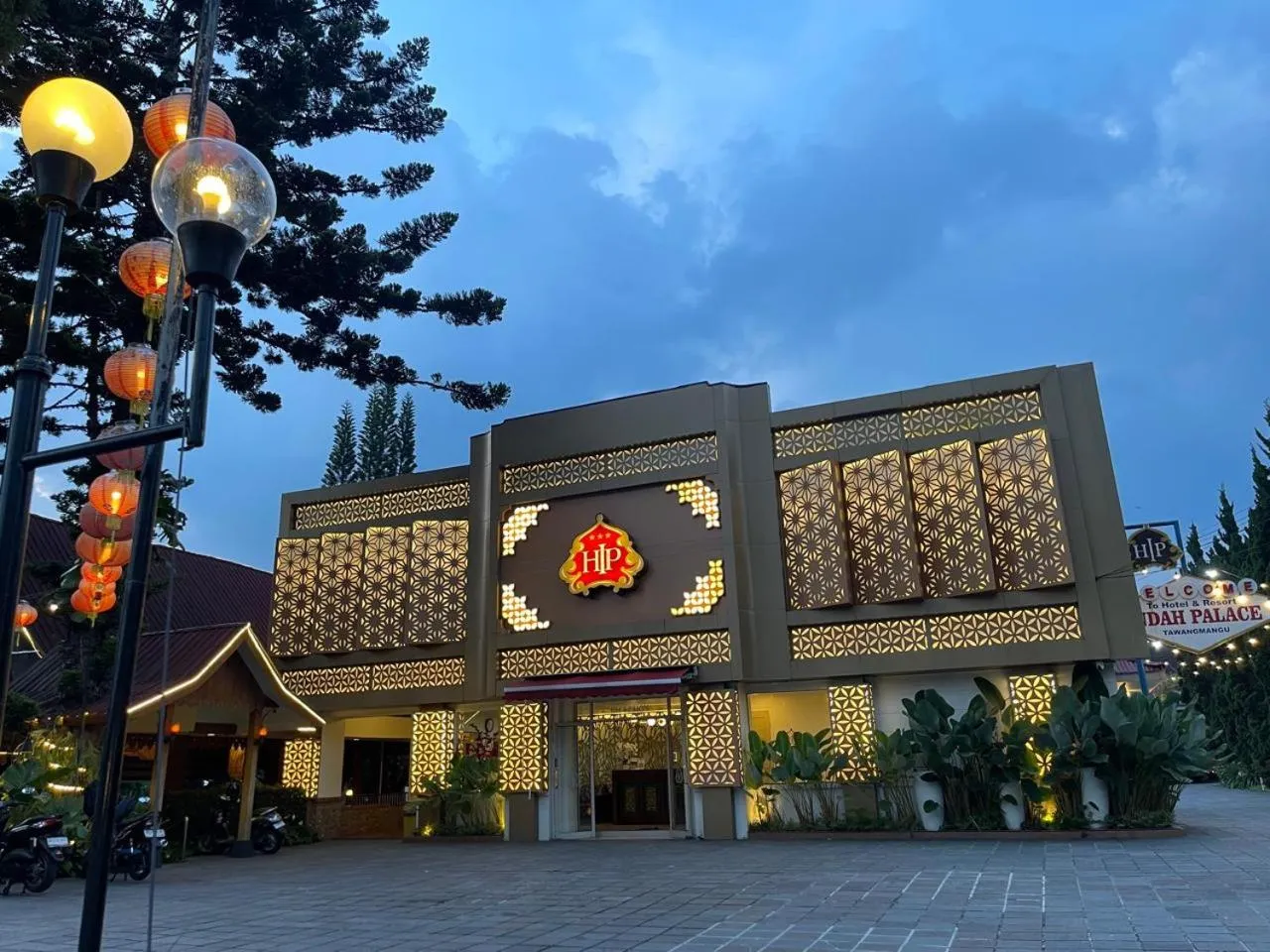 Property building in Hotel Indah Palace Tawangmangu