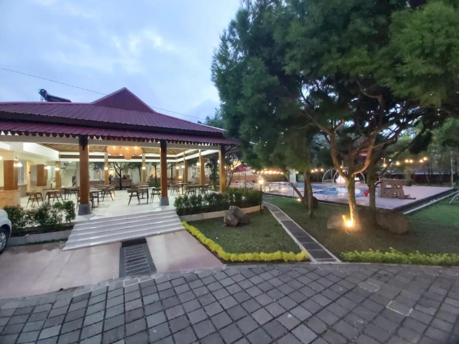 Property building in Hotel Indah Palace Tawangmangu