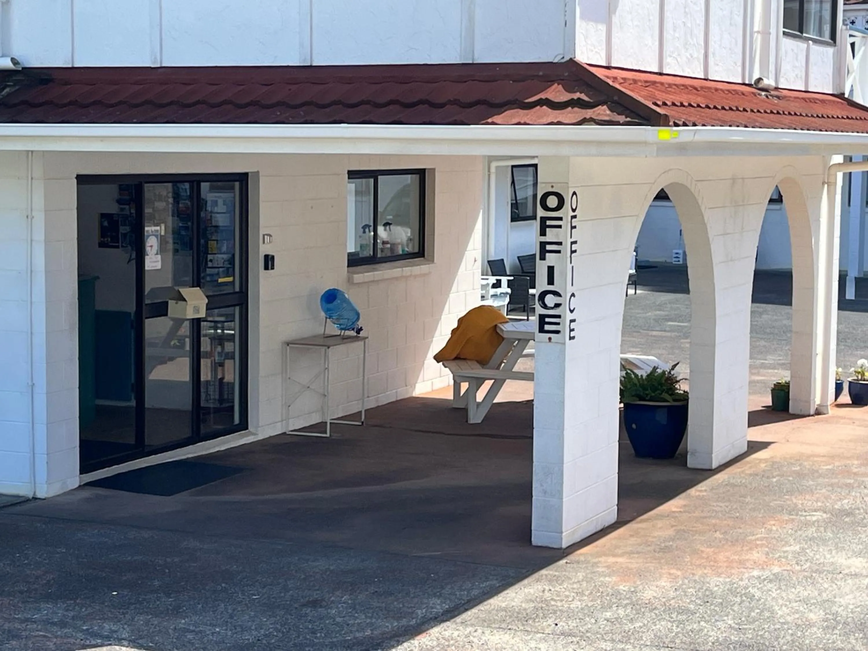 Property building in Marlin Court Motel