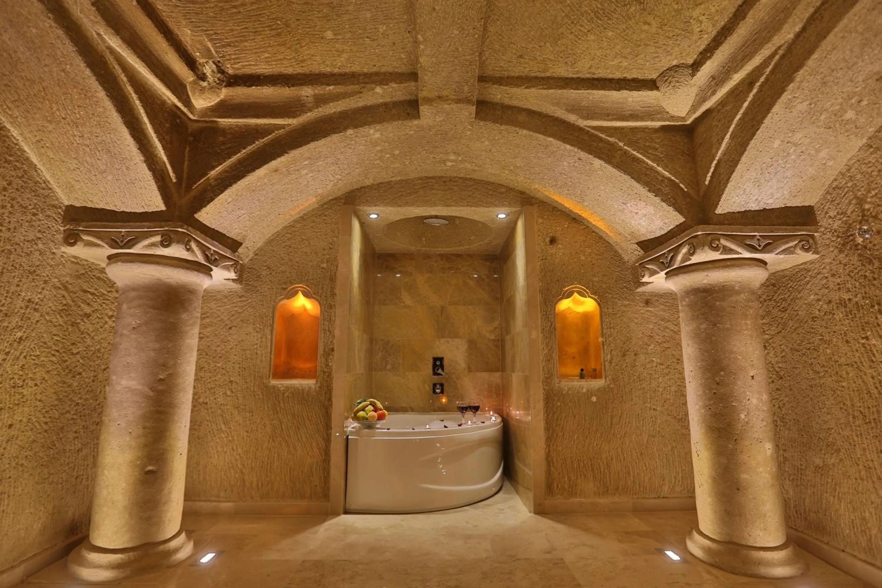 Bathroom in Abu Hayat Cave Suites