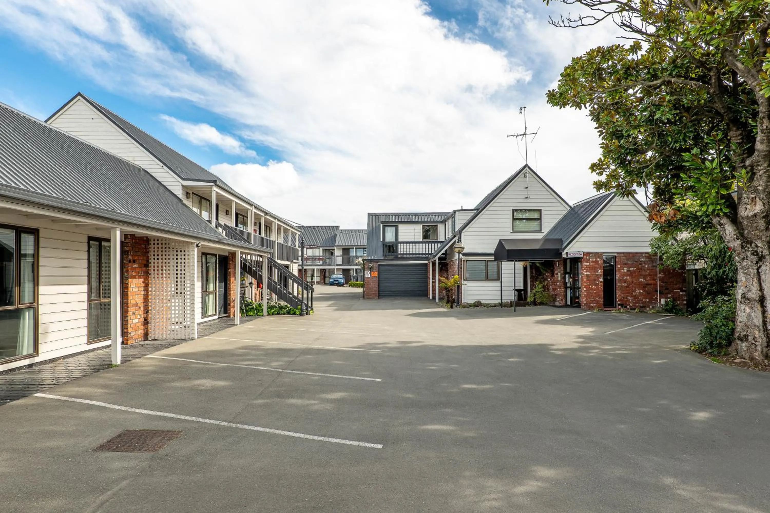 Property building in Ashford Motor Lodge