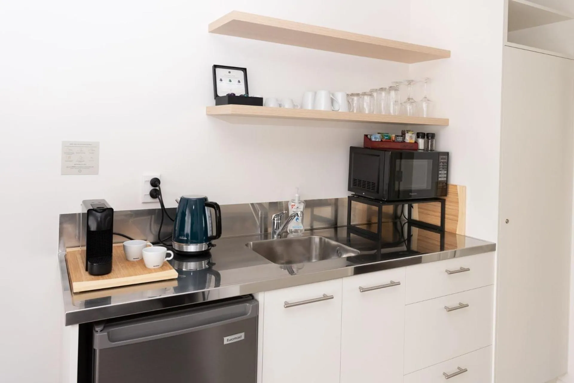 Kitchen or kitchenette in The Milano Christchurch