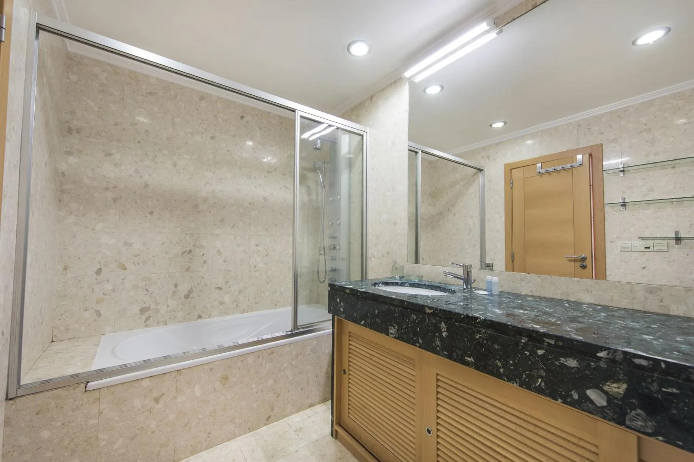 Bathroom in LovelyStay - Modern apartment in Anjos