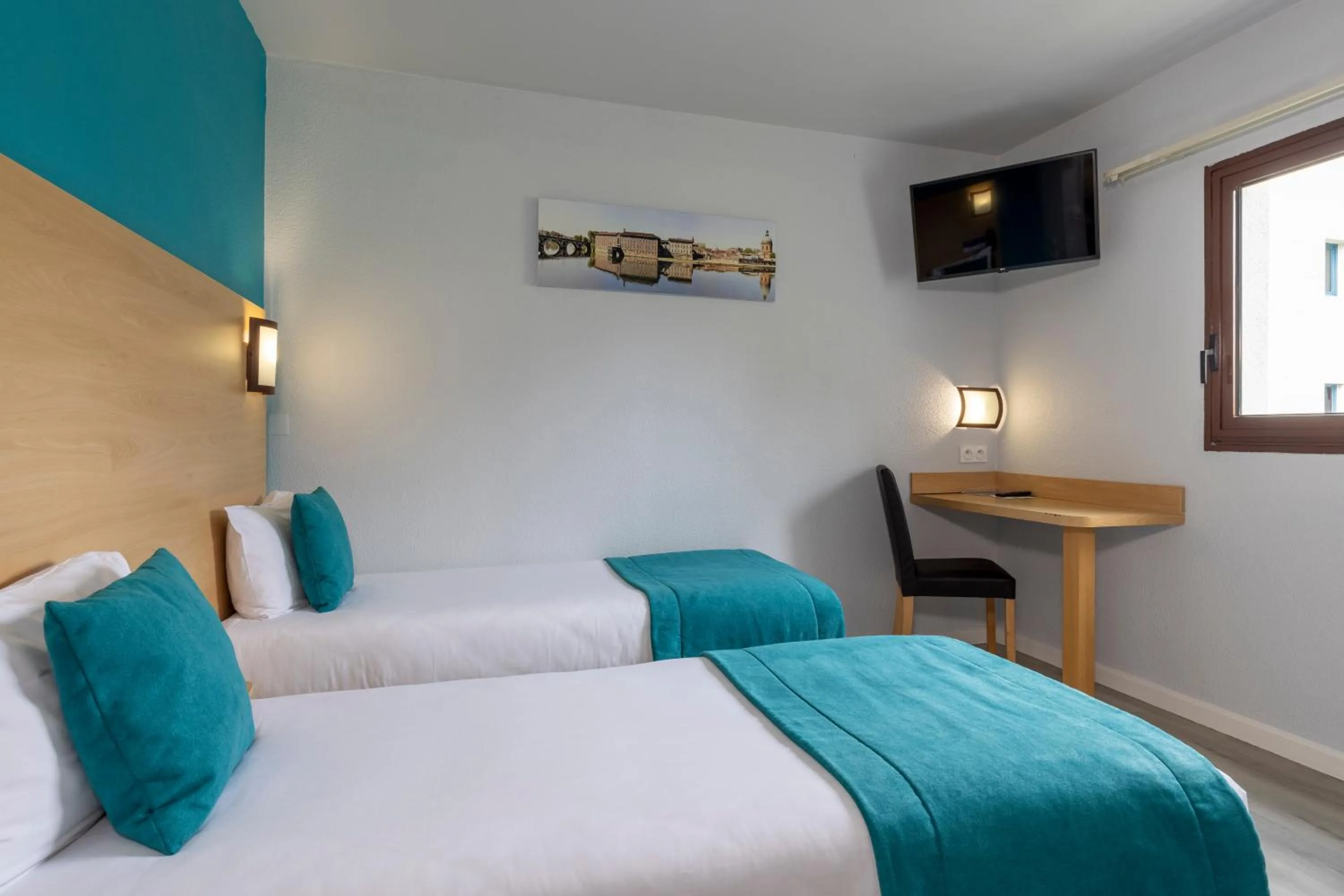 Bed in The Originals Access, Hôtel Innostar