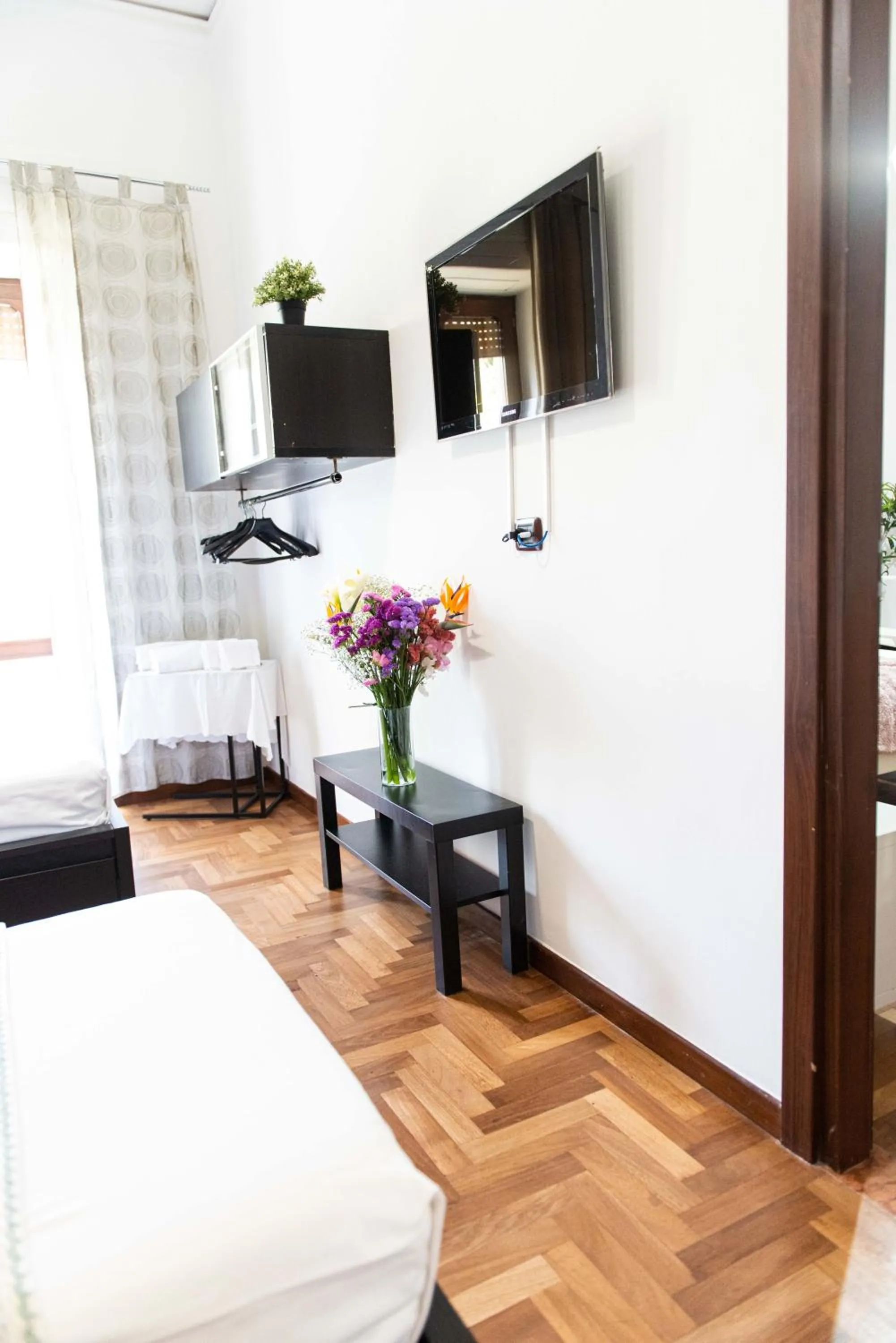 Photo of the whole room, Bed in Laetitia Guest House32