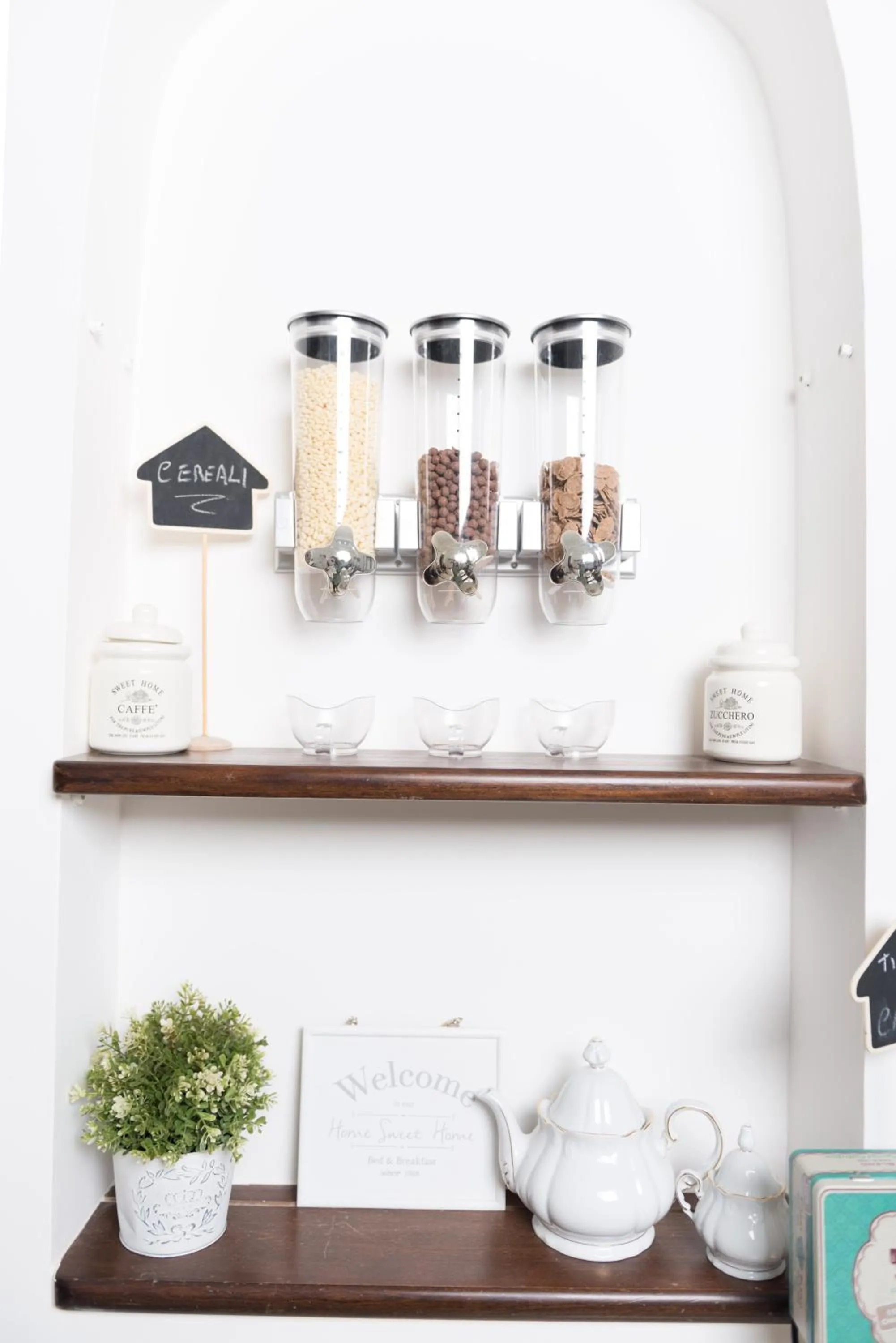 Coffee/tea facilities in Laetitia Guest House32