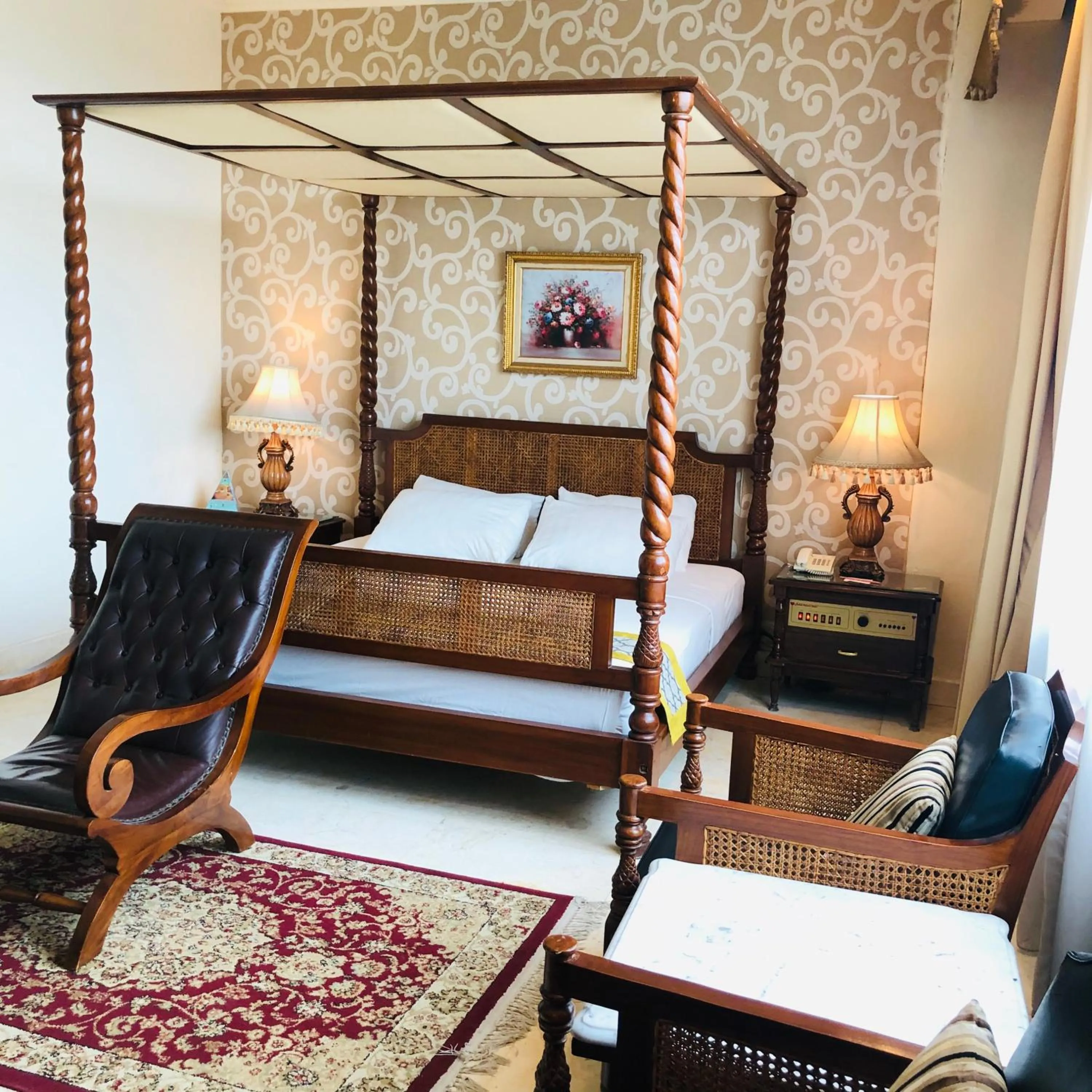 Bedroom, Bed in Hotel Indah Palace Solo