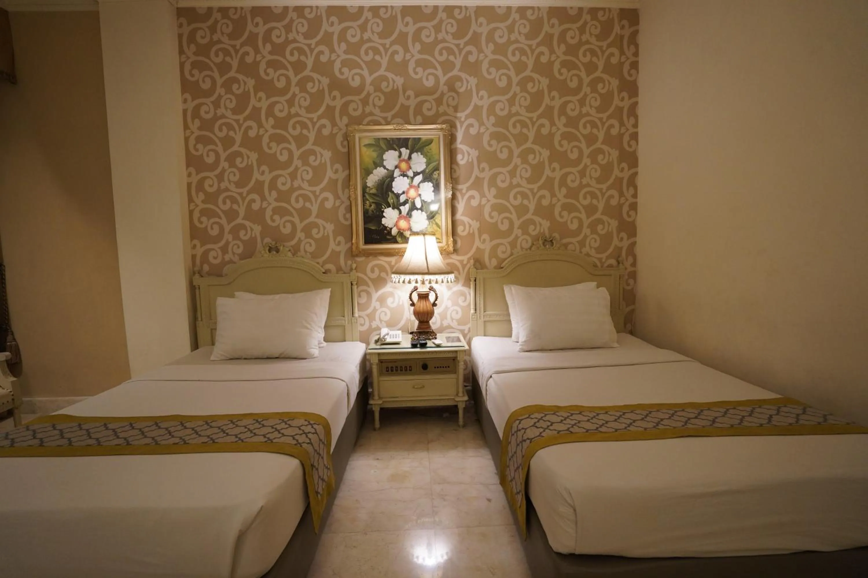 Bed in Hotel Indah Palace Solo