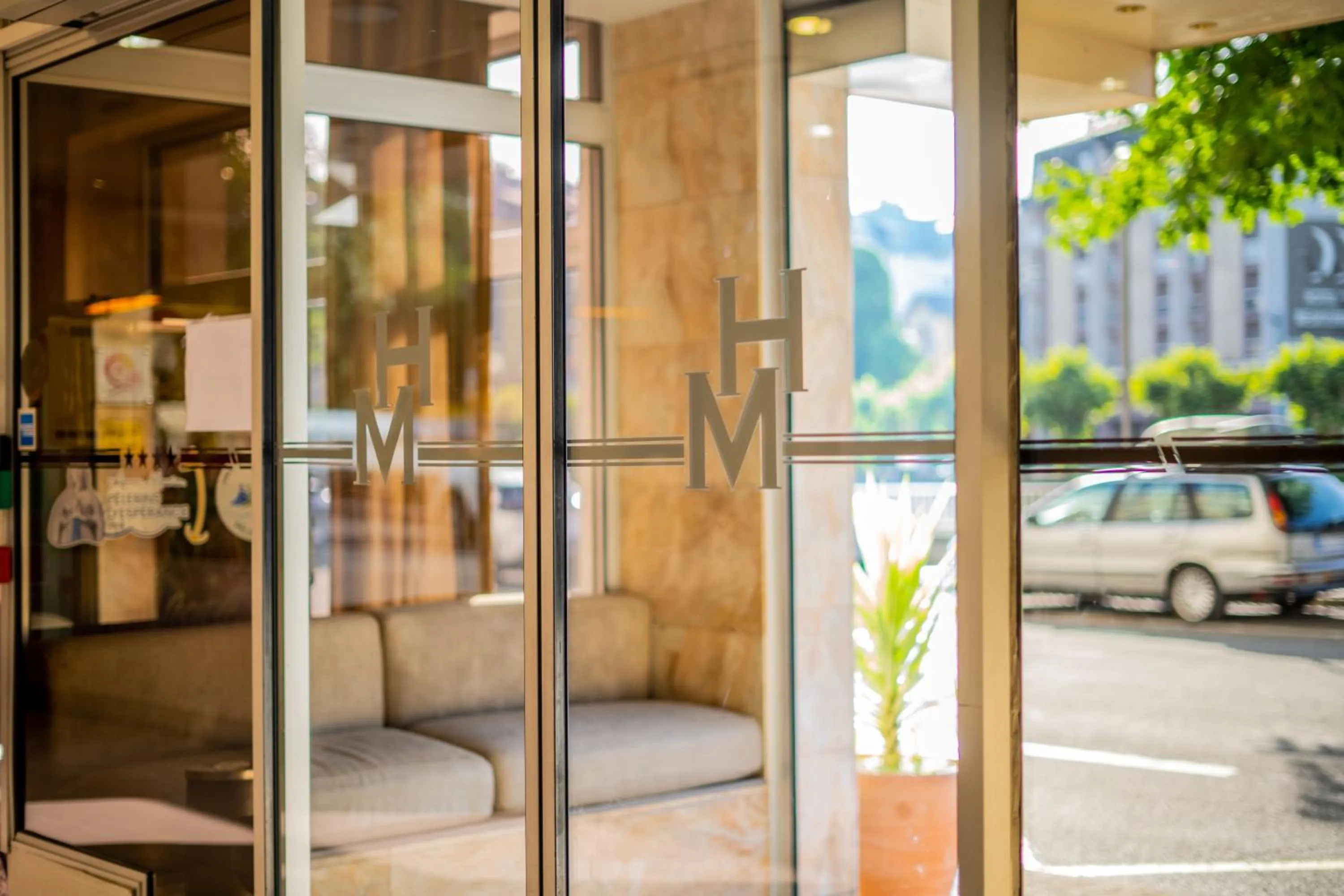 Property building in Hôtel Miramont