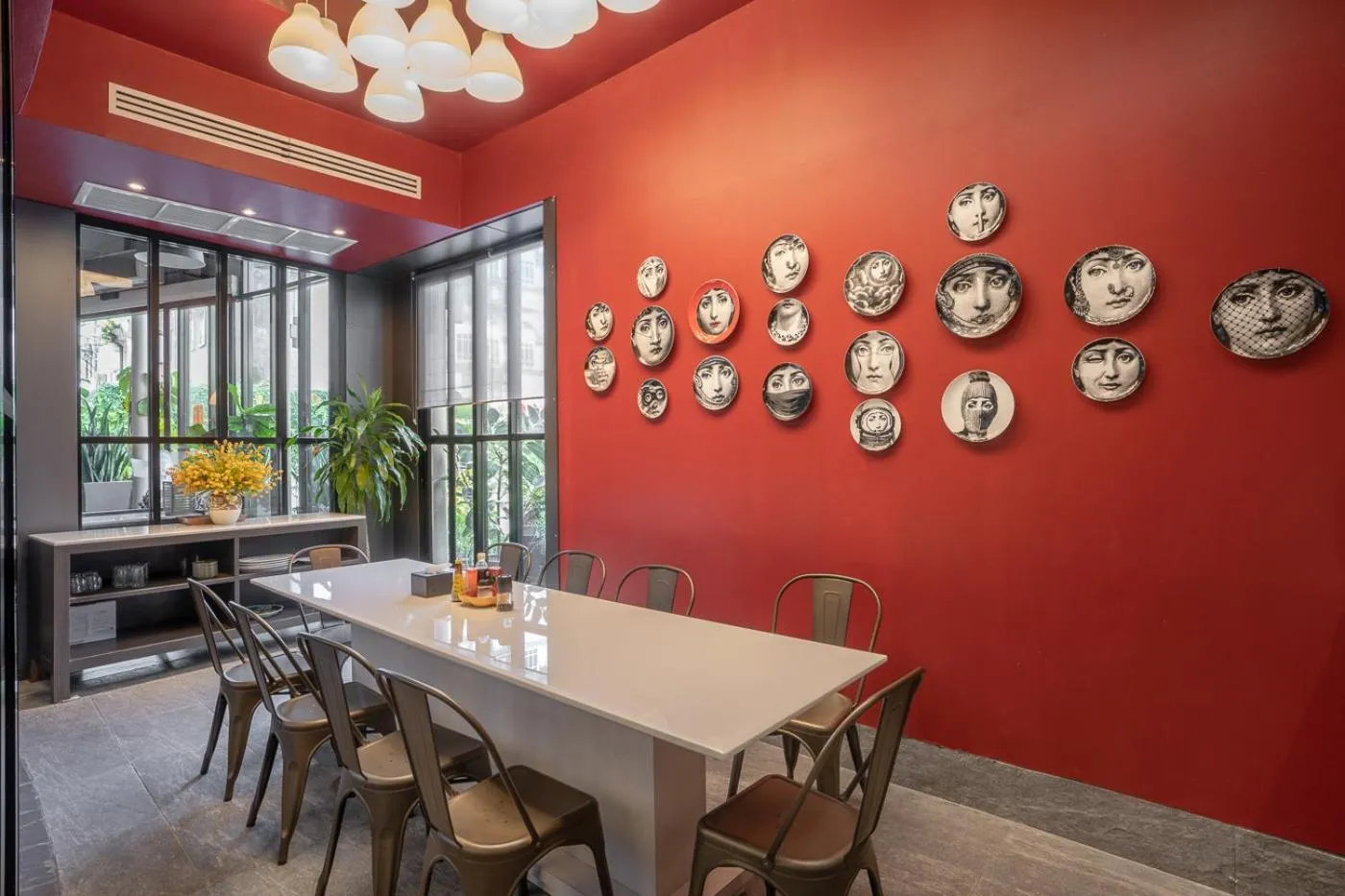 Seating area in I Pavilion Hotel Phuket