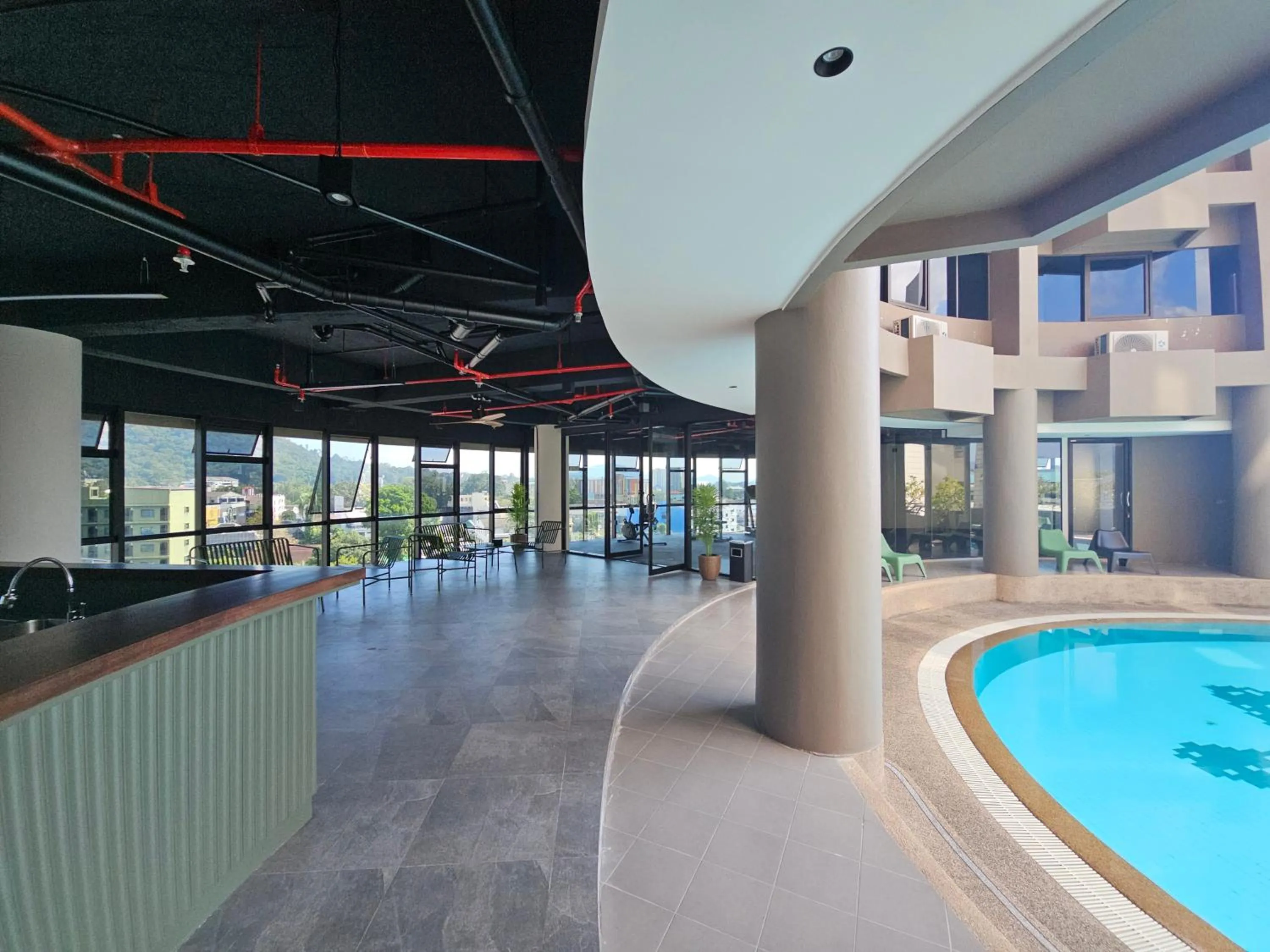 Swimming pool in I Pavilion Hotel Phuket