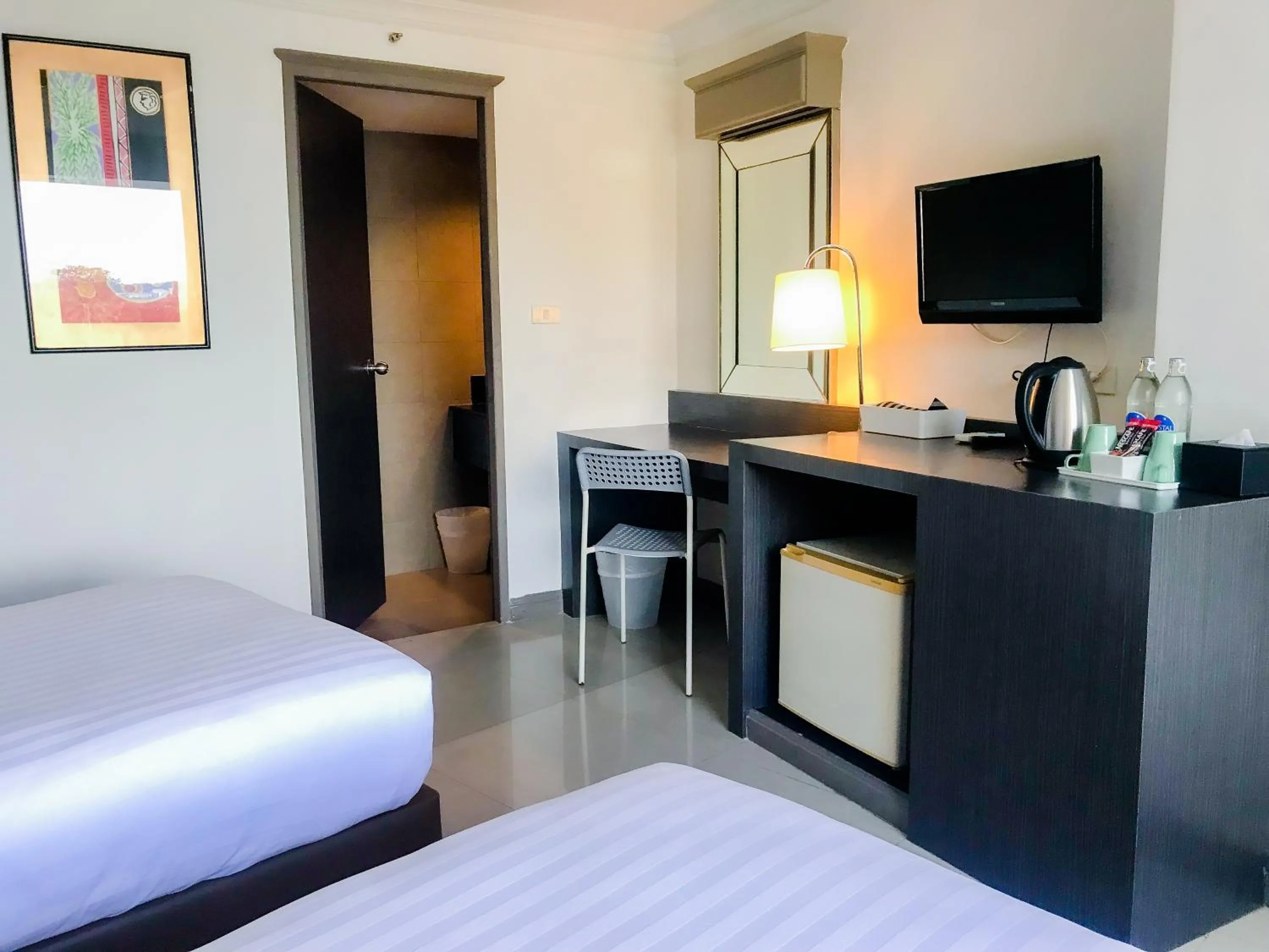 Coffee/tea facilities, Bed in I Pavilion Hotel Phuket