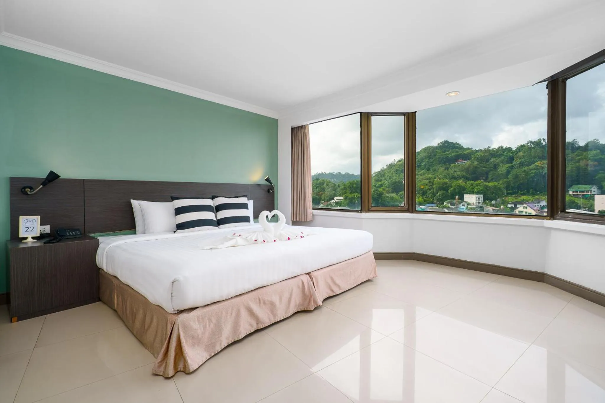 Bedroom, Bed in I Pavilion Hotel Phuket