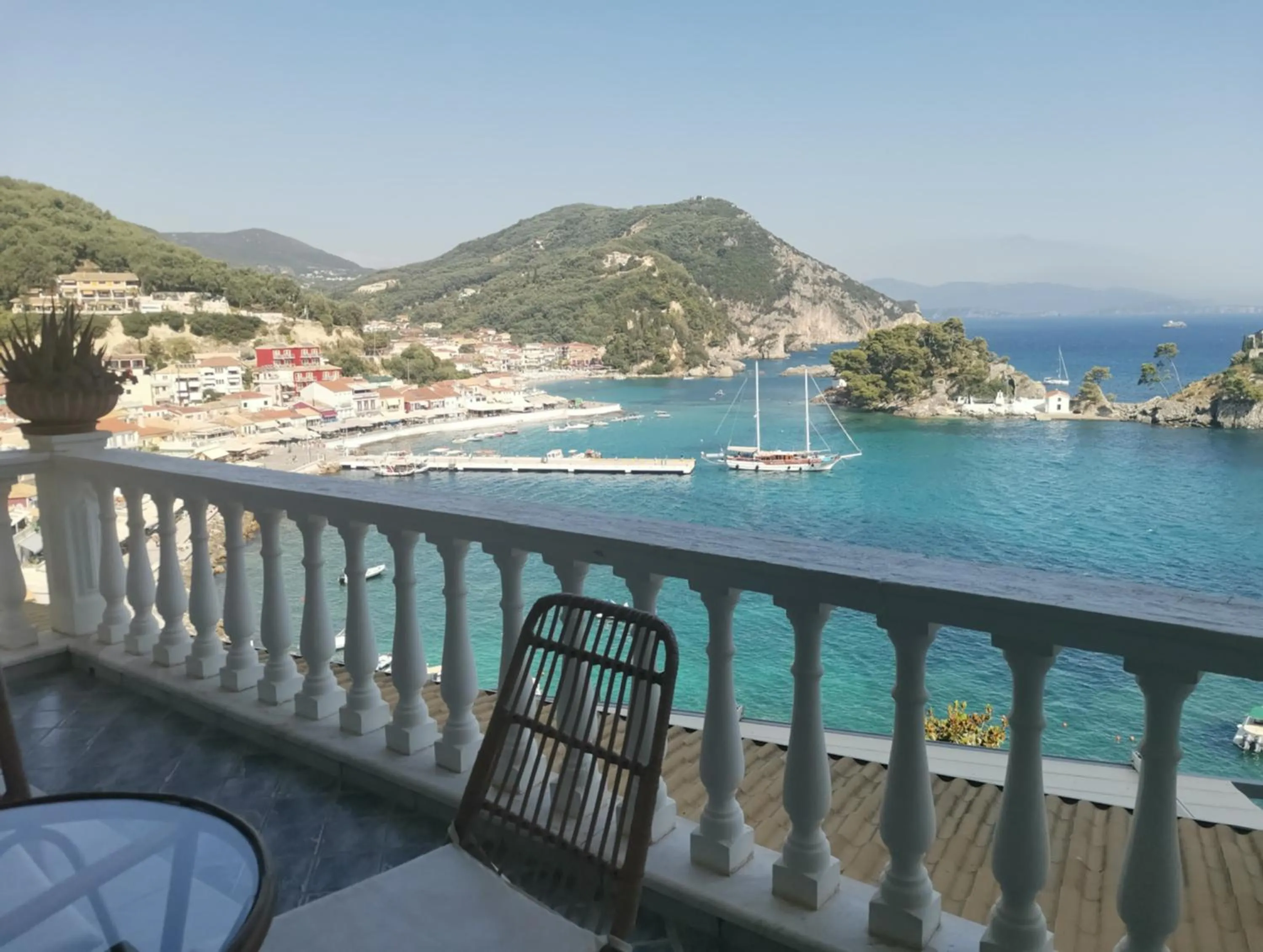 Natural landscape in Avra