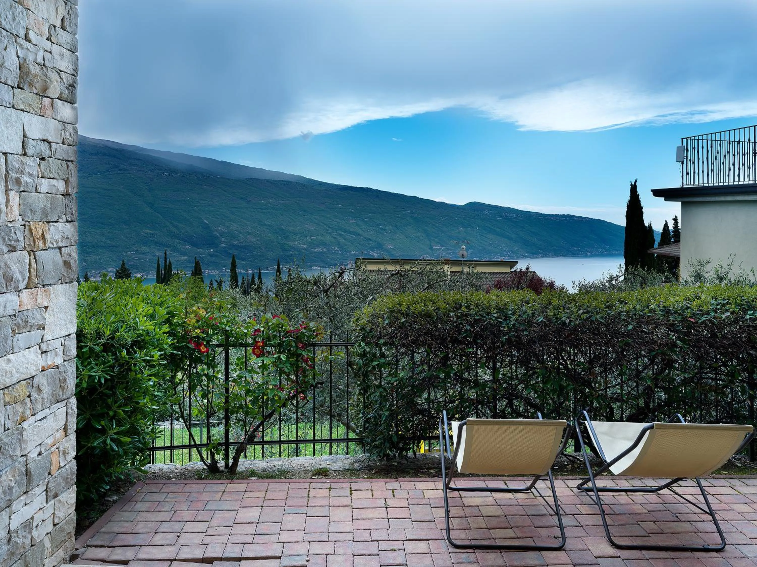 Balcony/Terrace in Residence Besass, GTSGroup