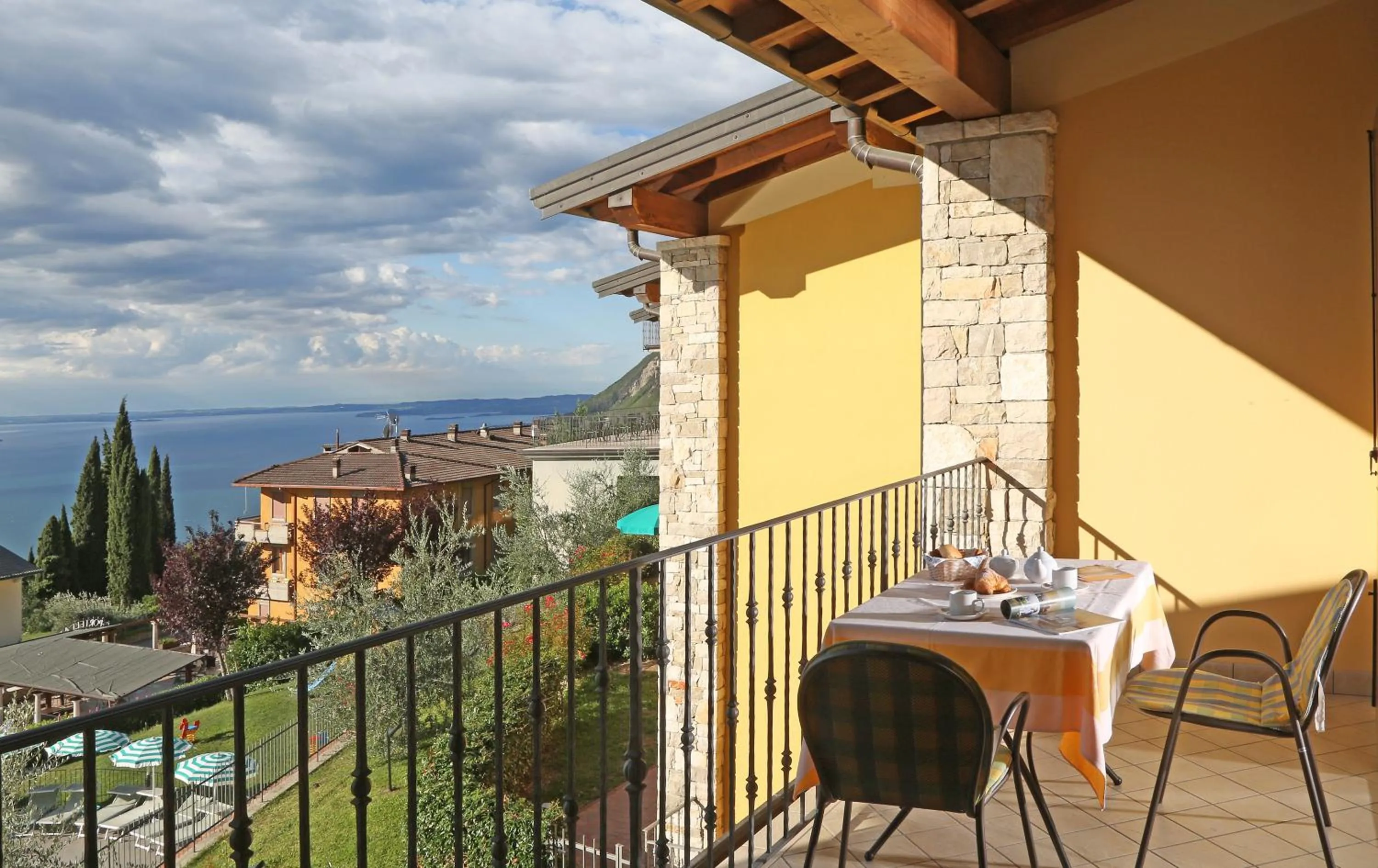 Balcony/Terrace in Residence Besass, GTSGroup