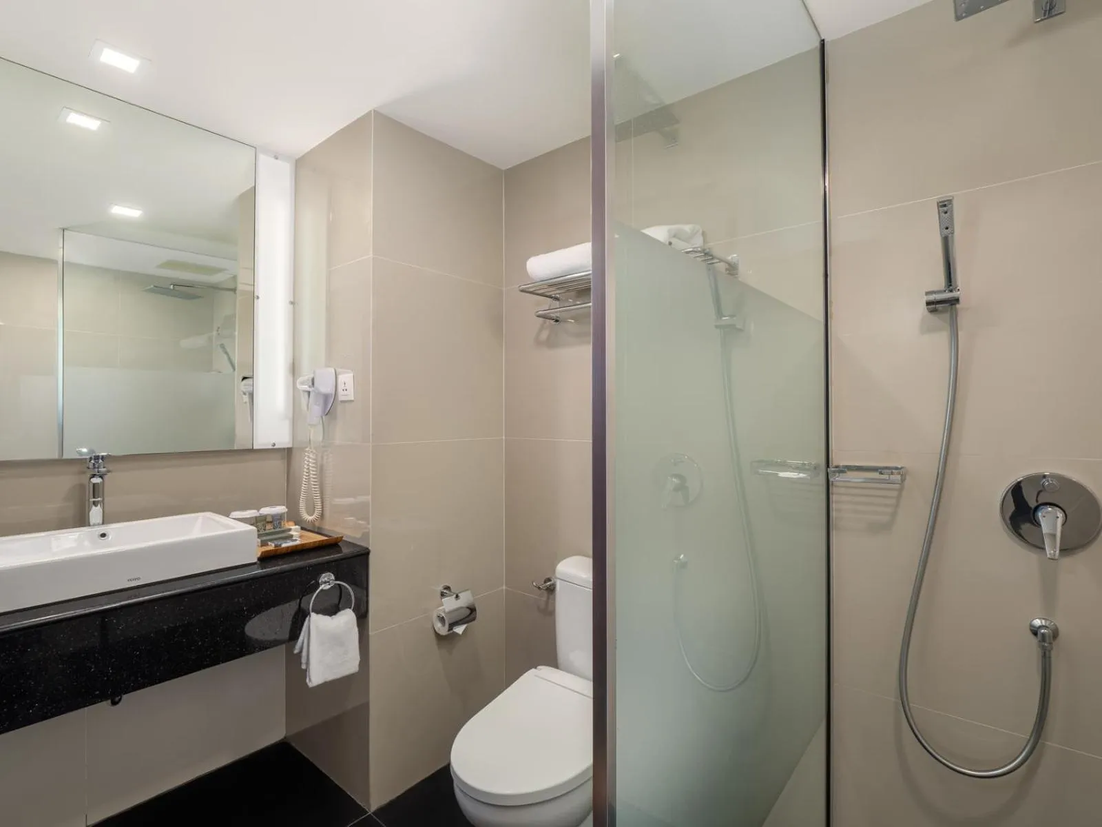 Shower in Nirwana Resort Hotel