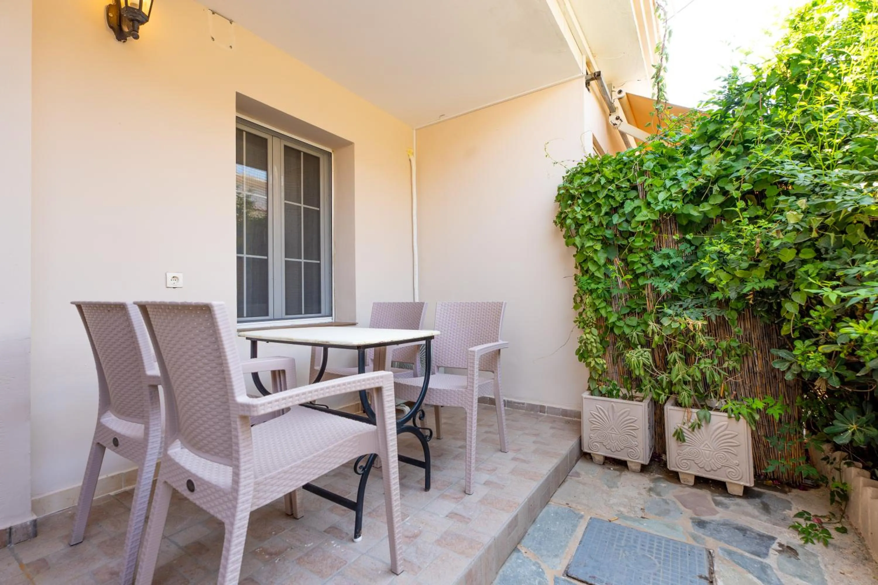 Balcony/Terrace in Planos Beach Hotel