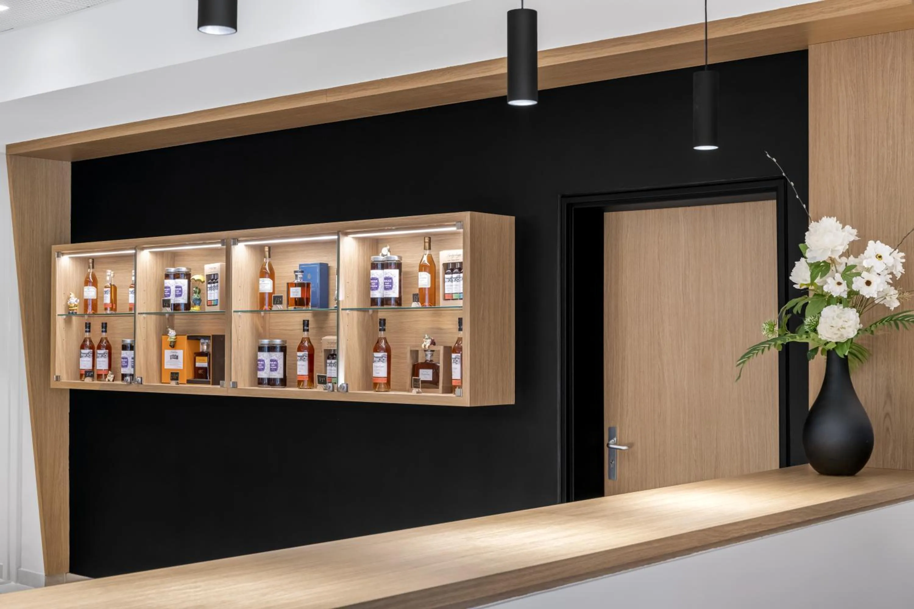 Lobby or reception in Hôtel Eliseo