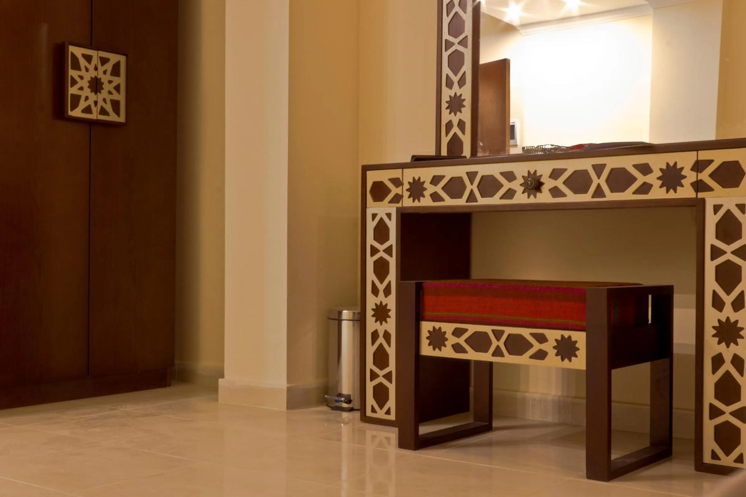 Decorative detail in Pyramids Valley Boutique Hotel