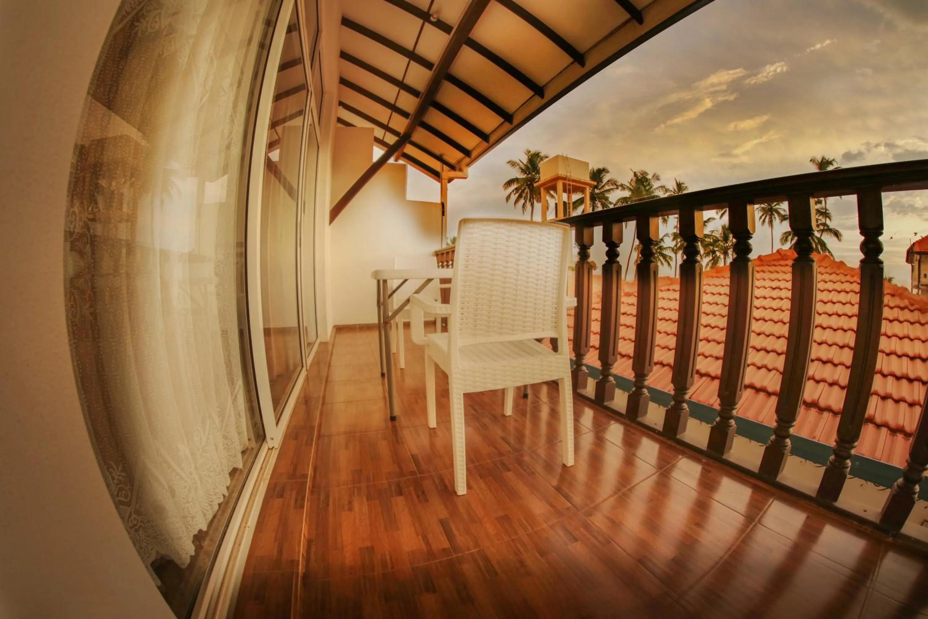 Balcony/Terrace in White Rose Beach Resort