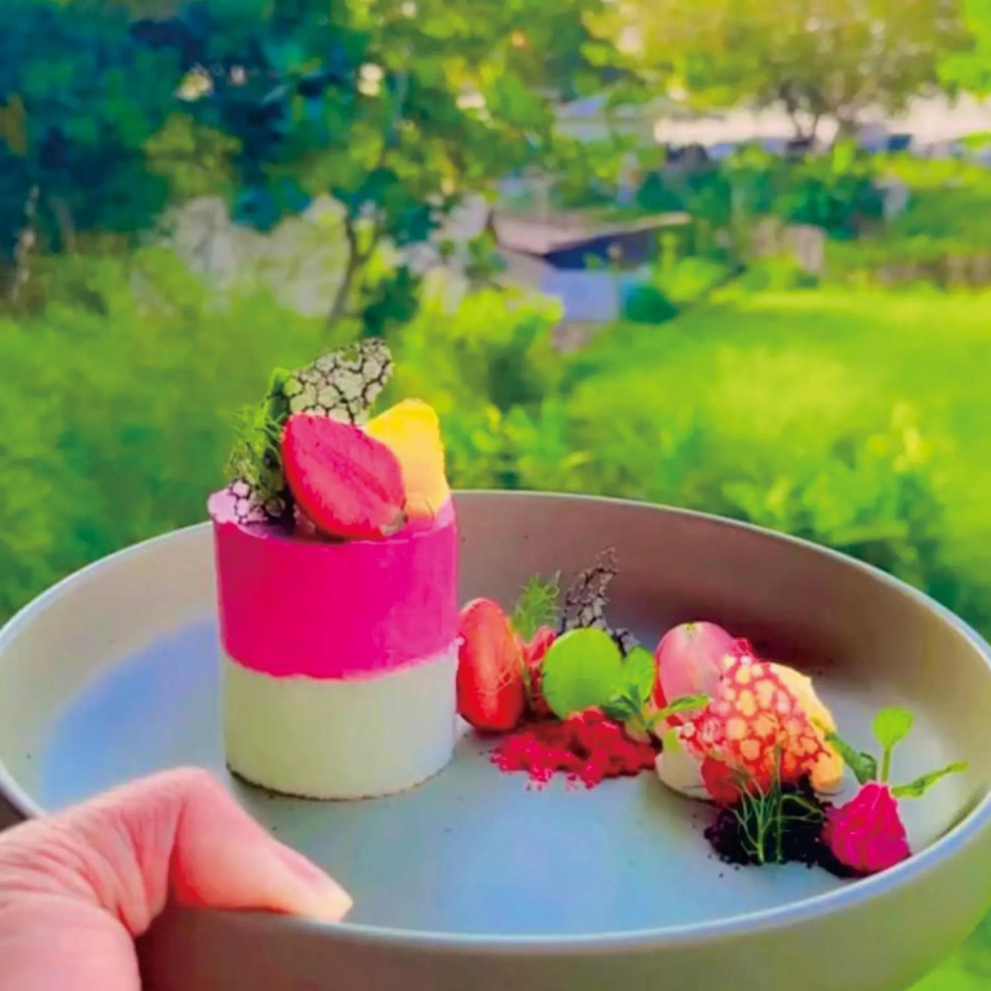 Front One Hotel Airport Solo