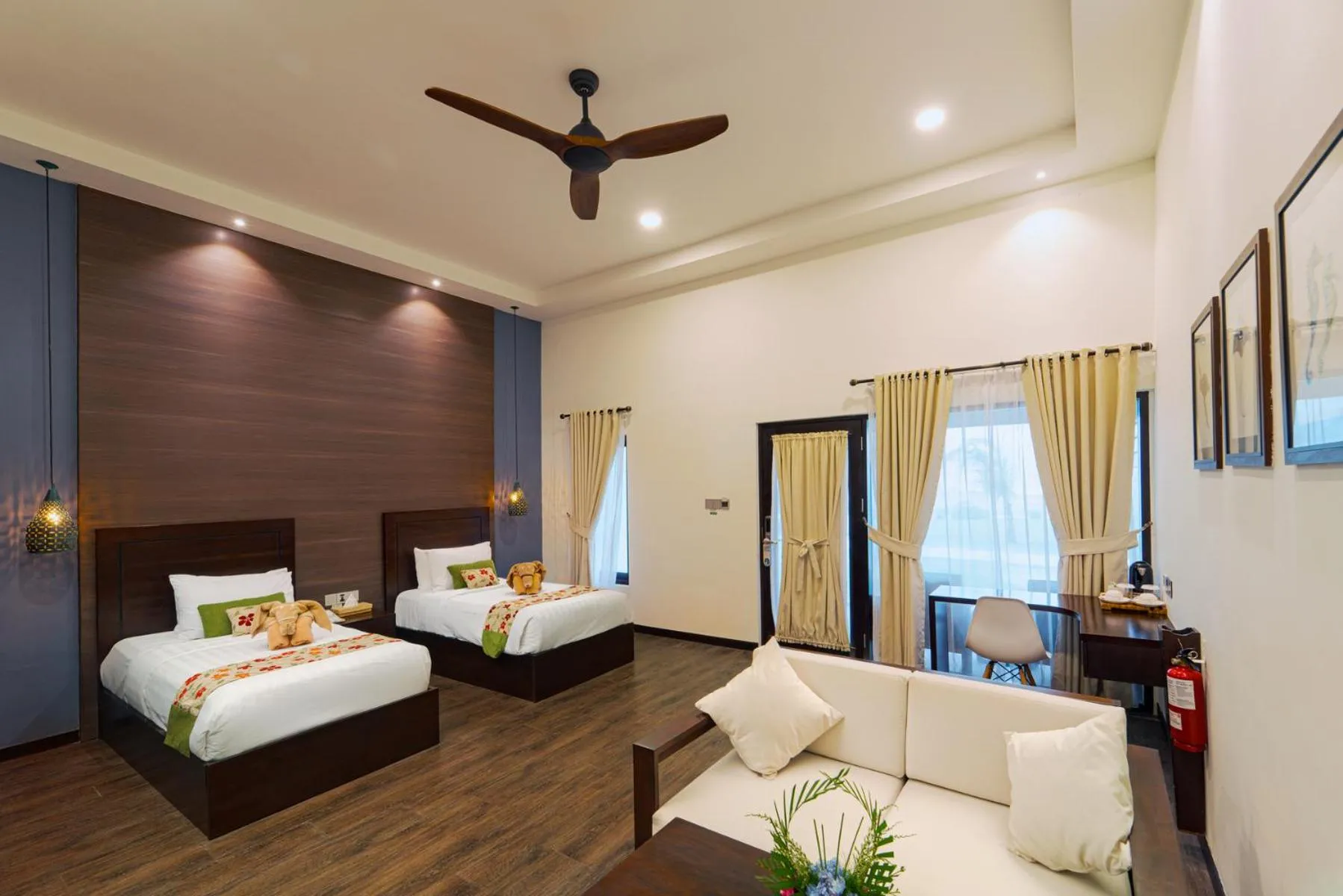 Bed in Mayang Sari Beach Resort