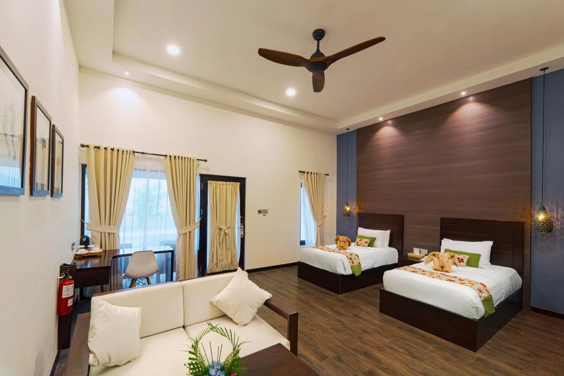 Bed in Mayang Sari Beach Resort