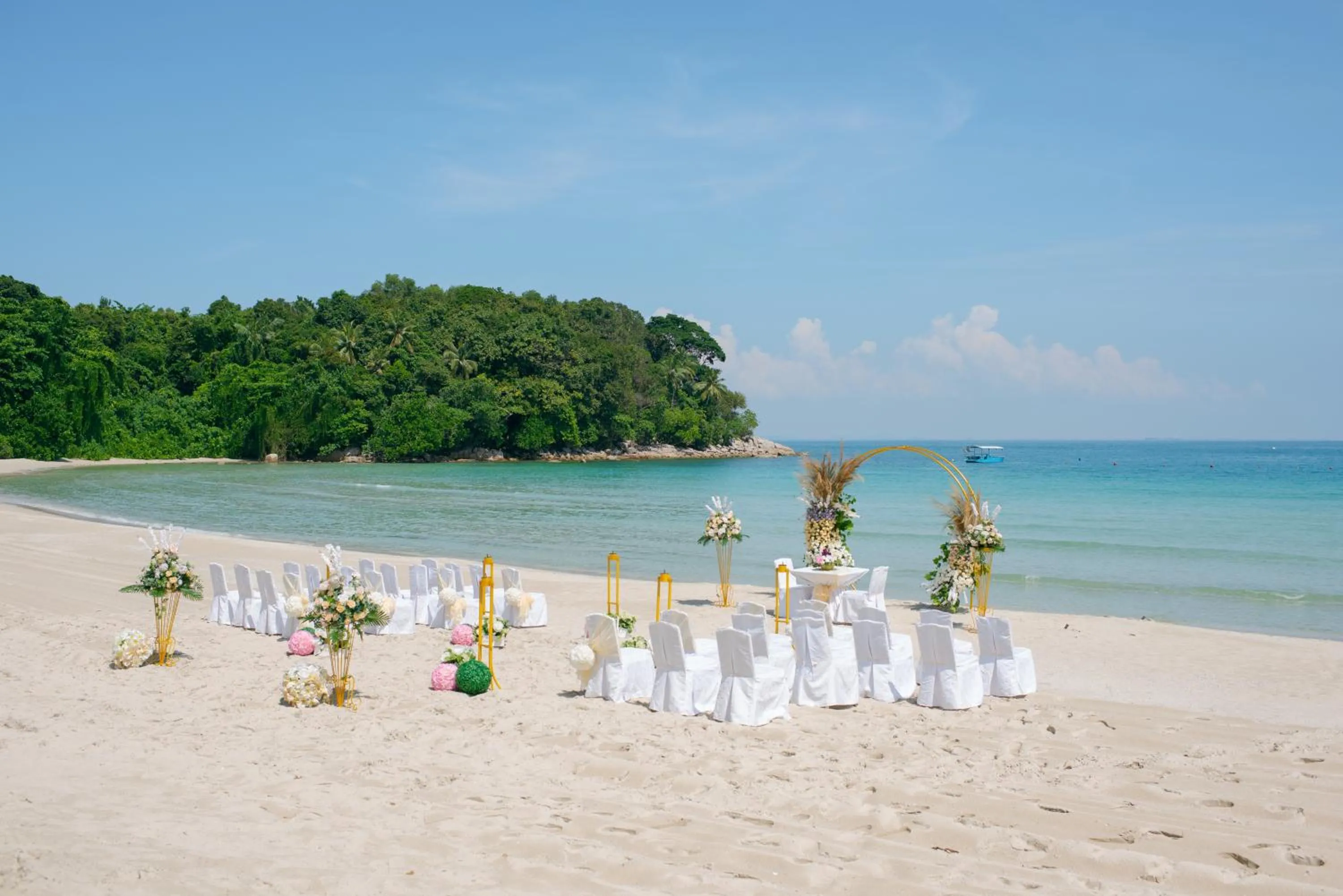 wedding in Mayang Sari Beach Resort