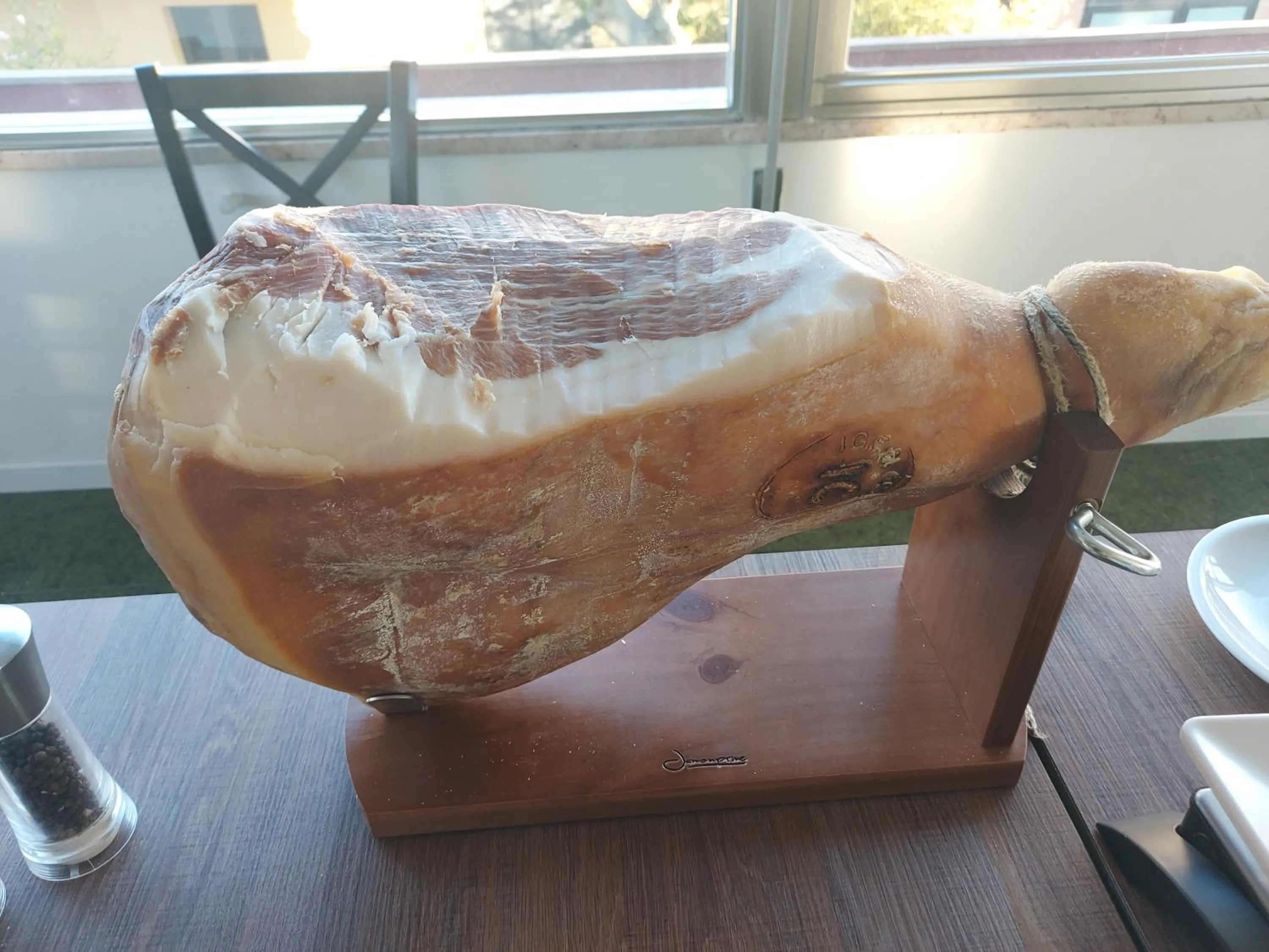 Food and drinks in Hotel Concorde