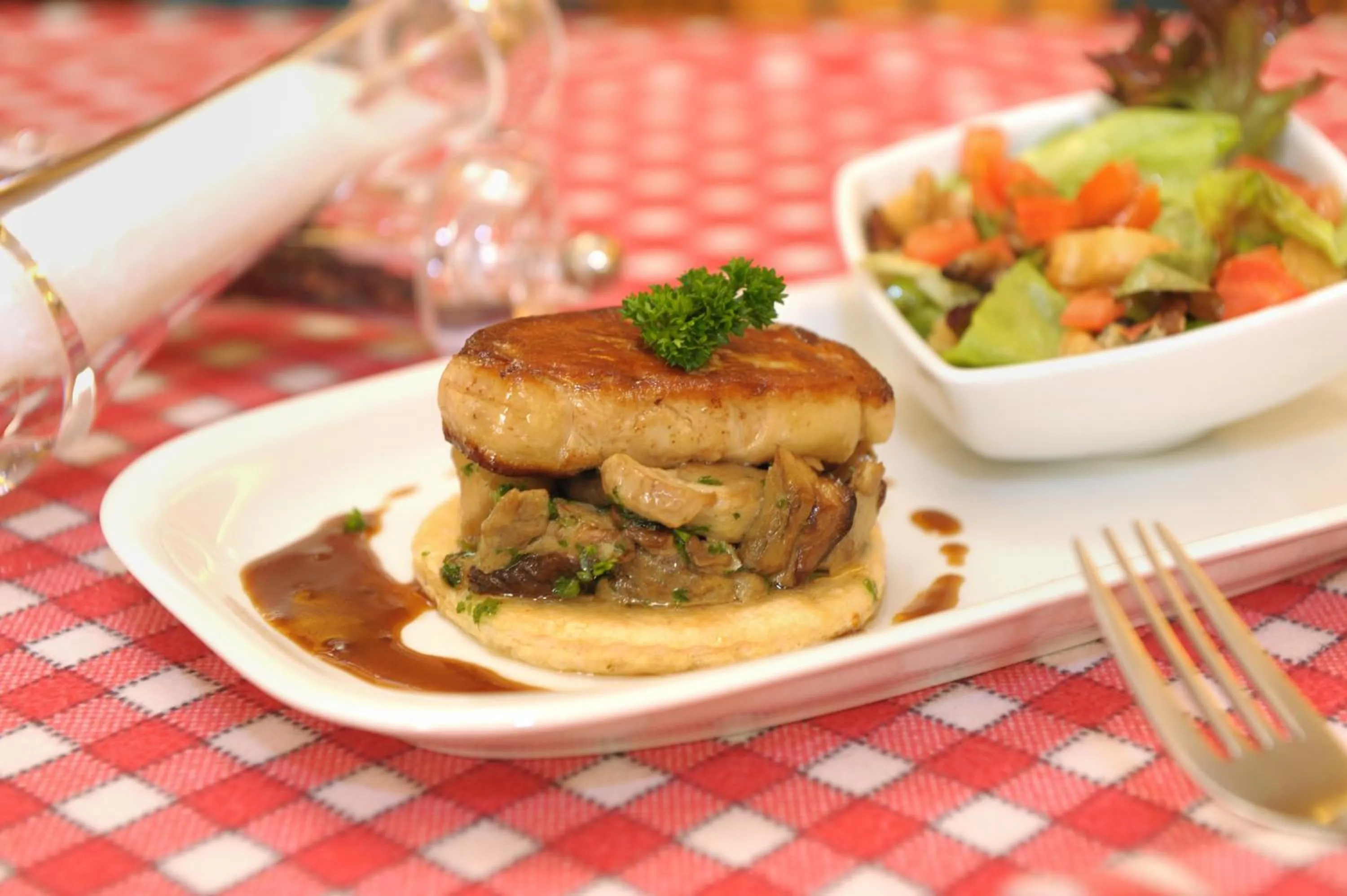 Restaurant/places to eat in The Originals City, Hôtel de France, Bessines-sur-Gartempe