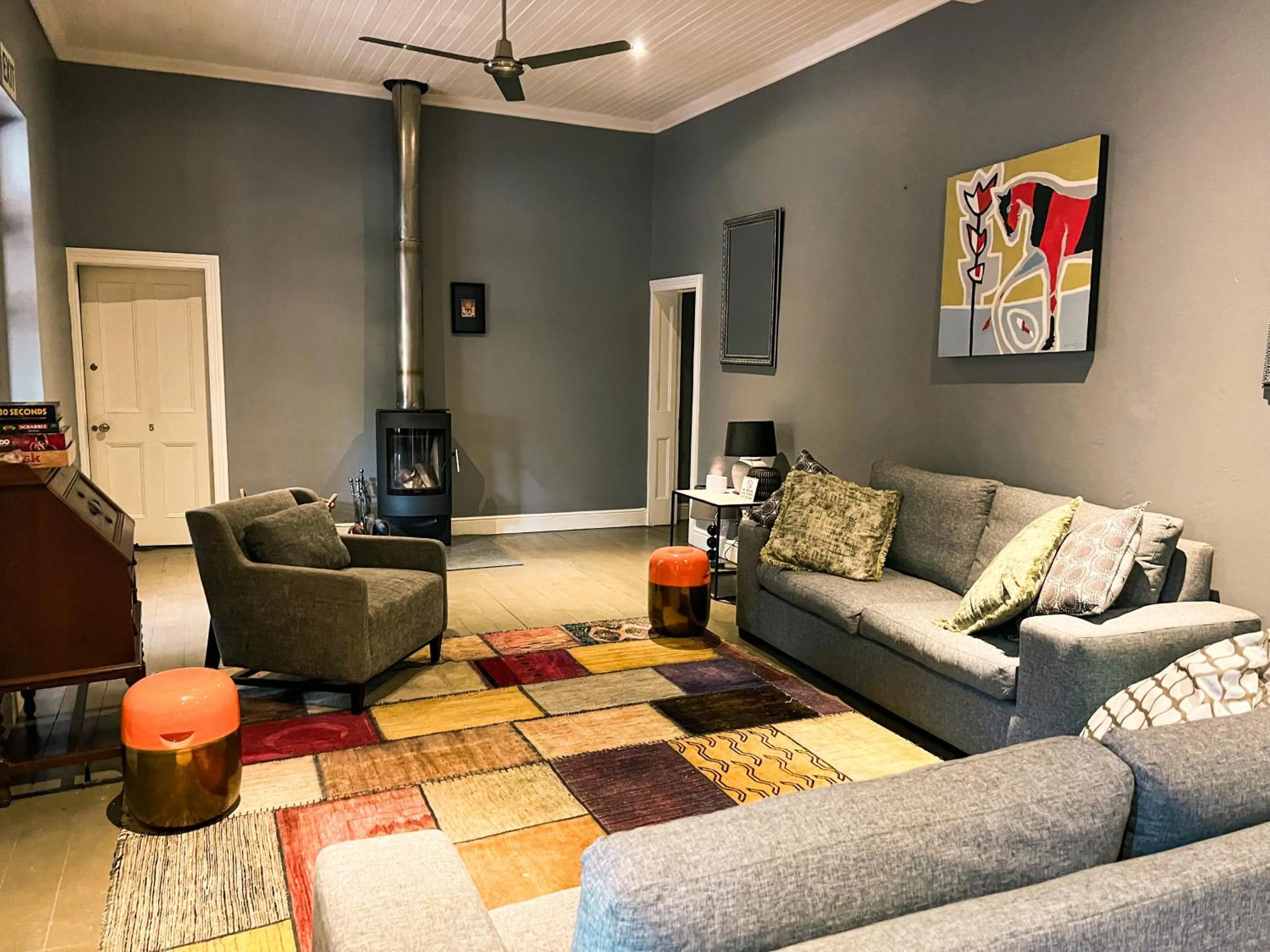 Living room in Ruby Rose