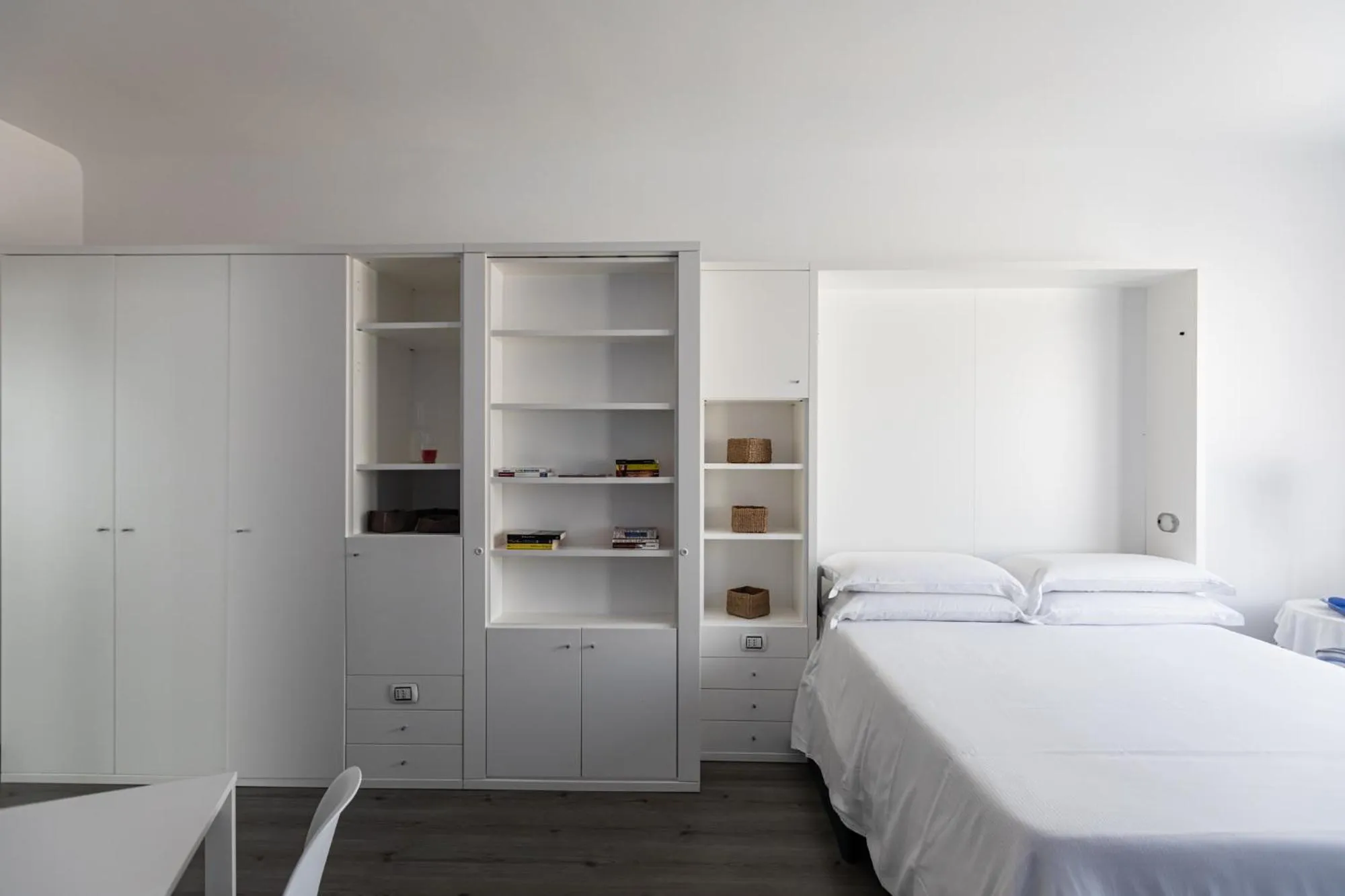 Library, Bed in Stresa Residence
