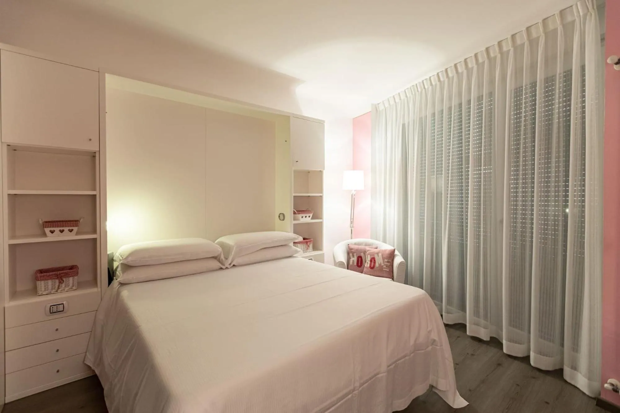 Bed in Stresa Residence