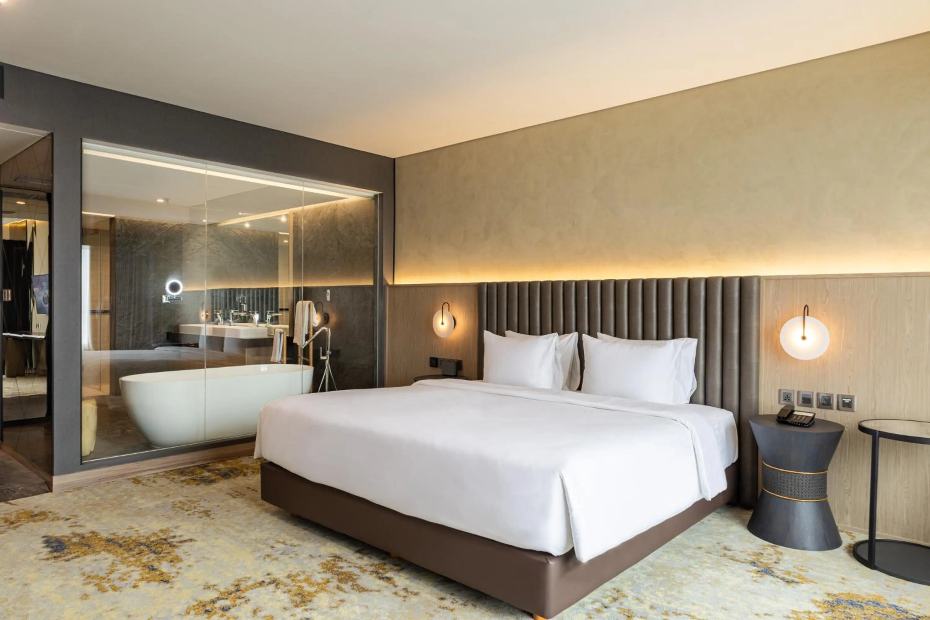 Bed in Mangkuluhur ARTOTEL SUITES