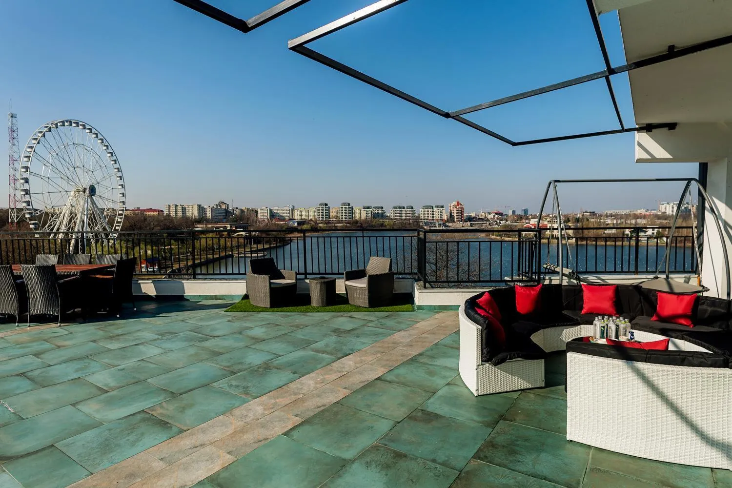 Balcony/Terrace in Brater Luxury