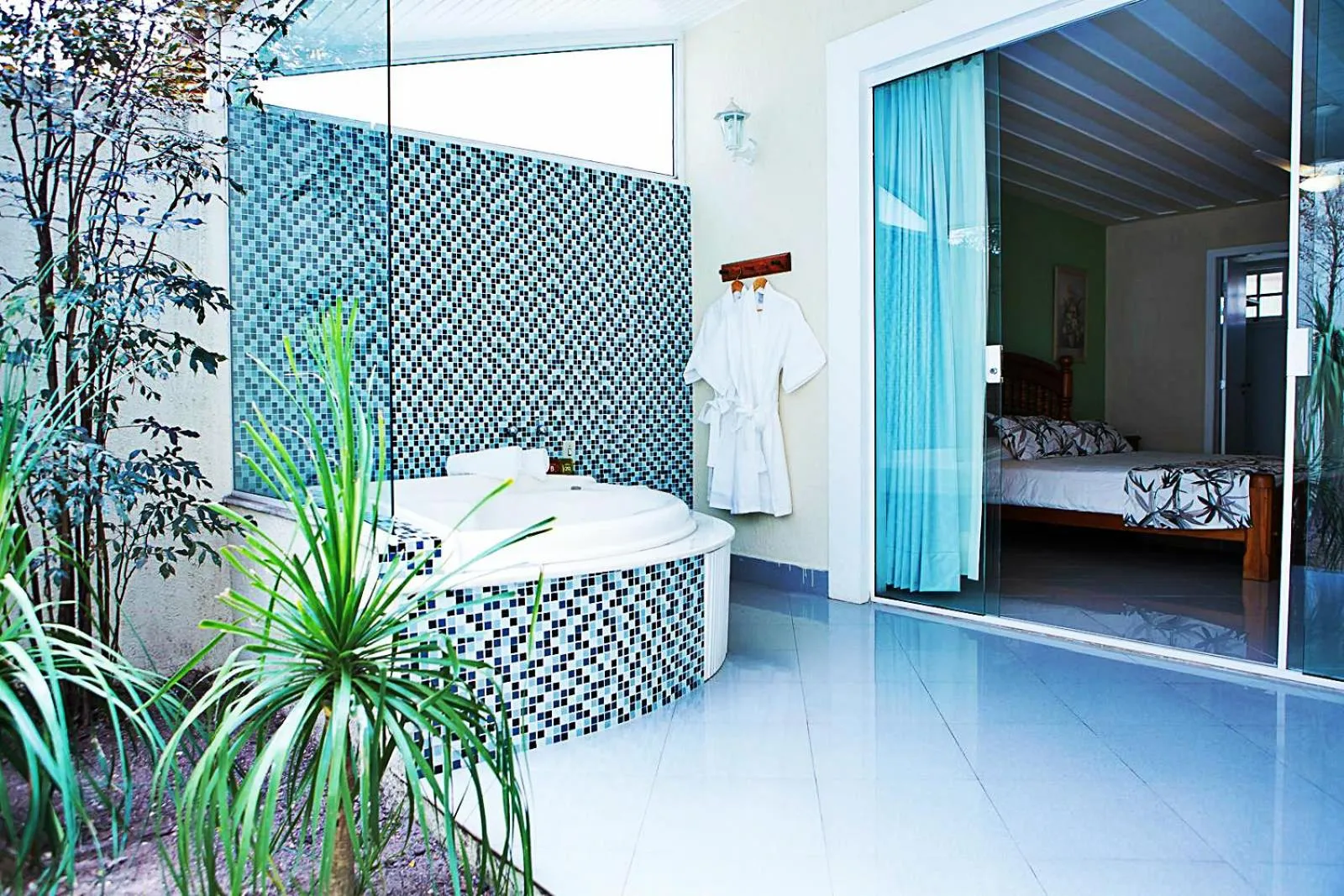 Garden, Bed in Pousada Marbella