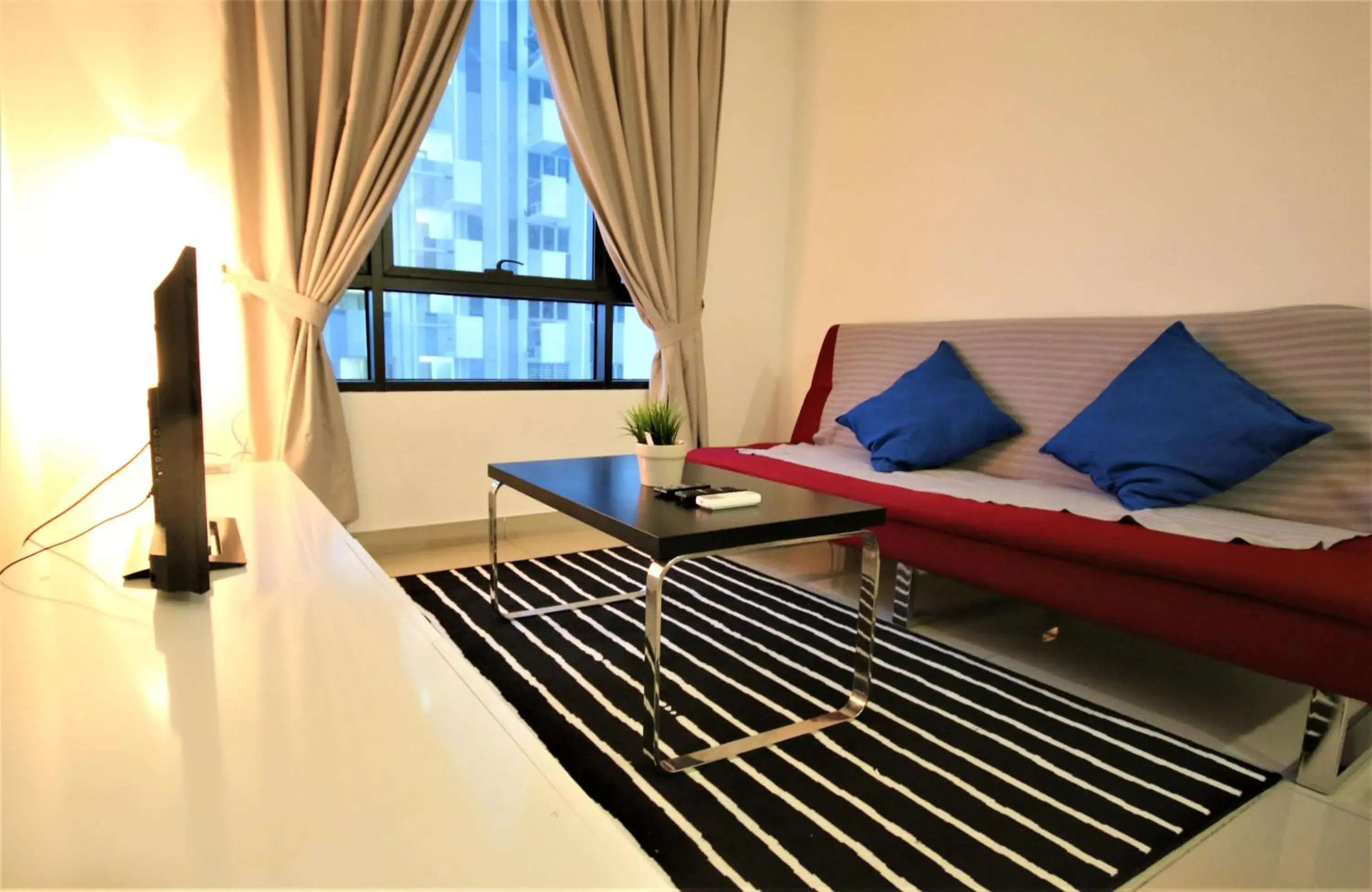 One-Bedroom Apartment in Solstice Service Apartment CYBERJAYA WiFi Netflix KLIA One-Bedroom Apartment in Solstice Service Apartment CYBERJAYA WiFi Netflix KLIA