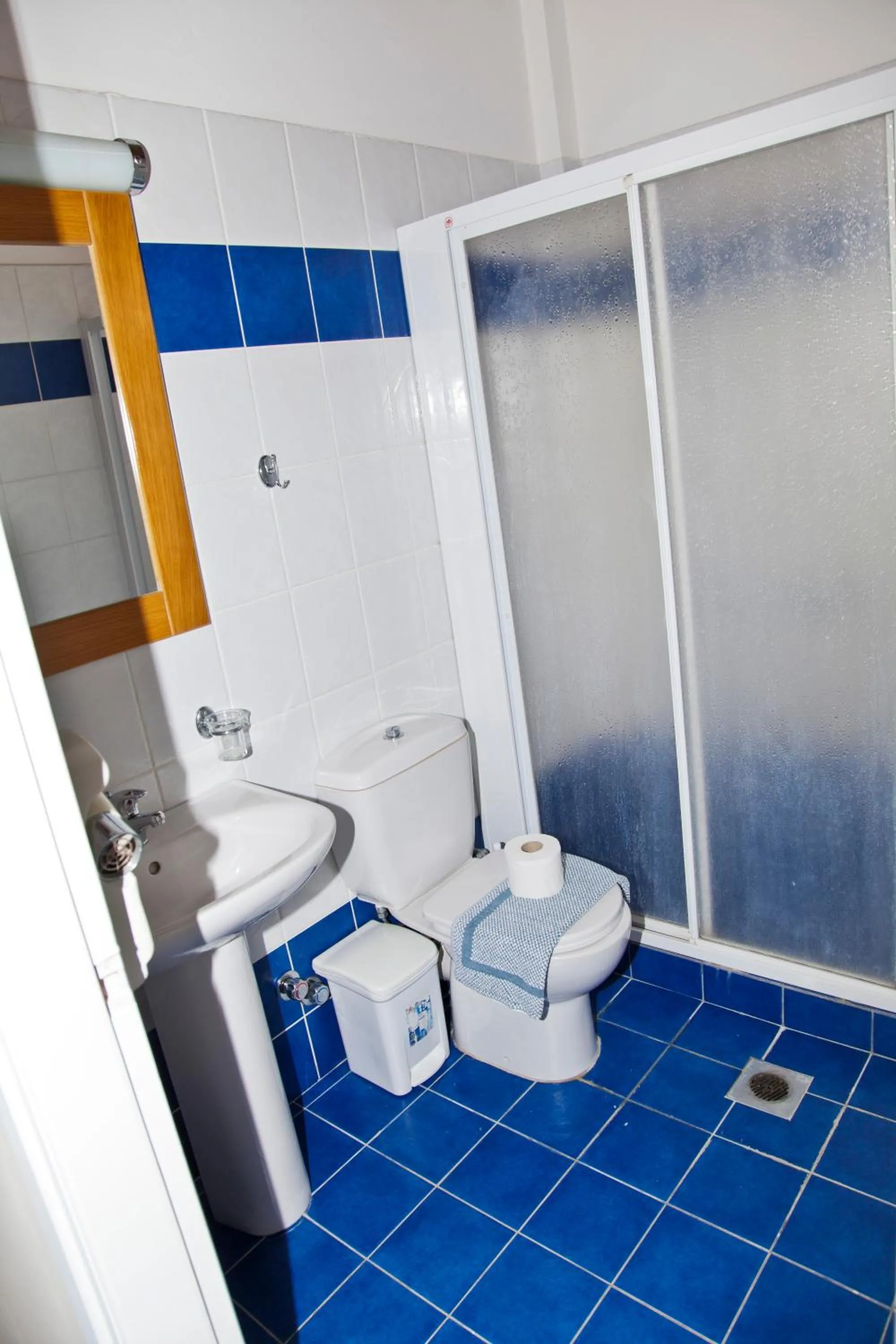 Bathroom in Alexander Apartments