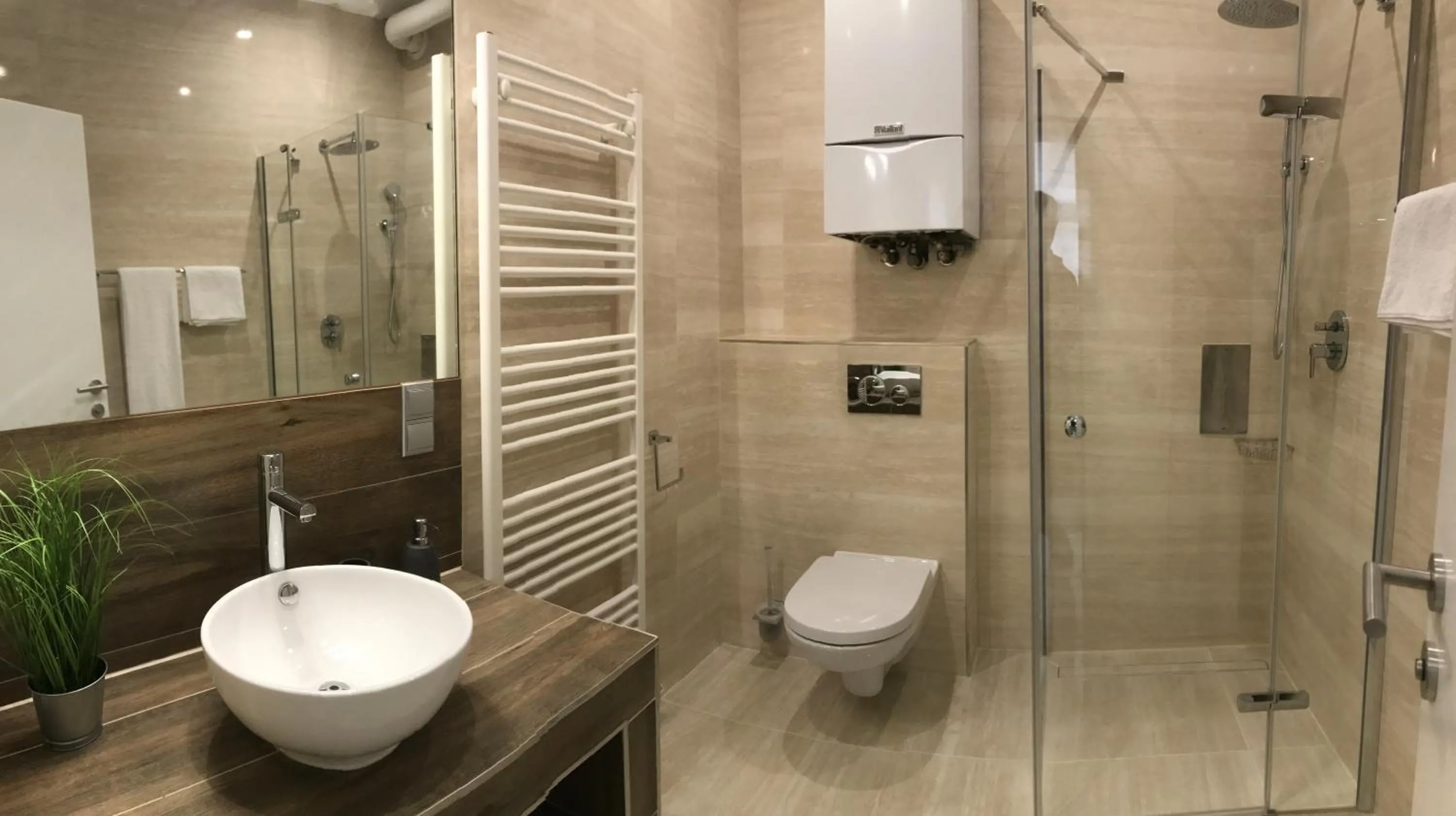 Shower in Modern City Apt, next to Metro