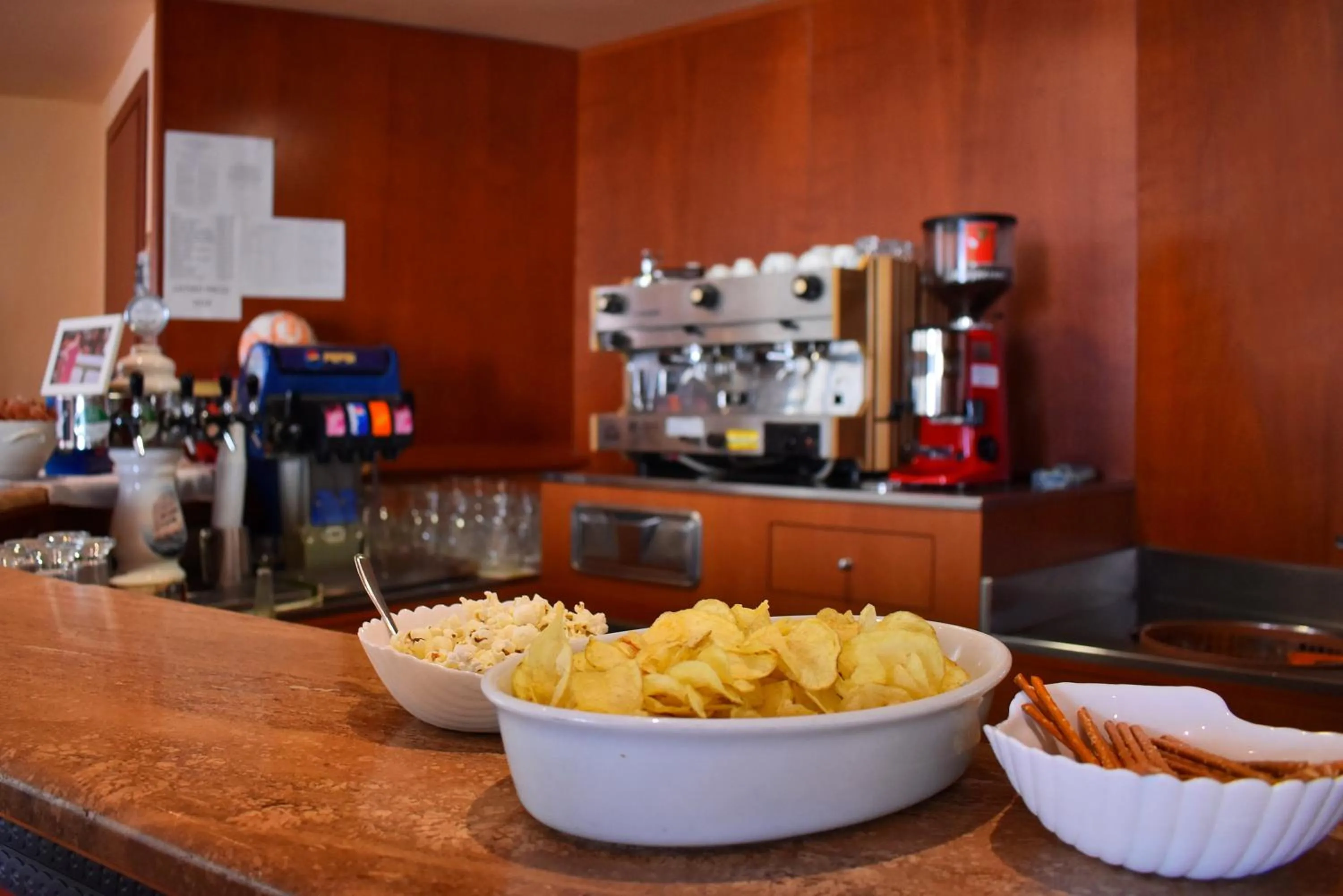 Restaurant/places to eat in Hotel Urbinati