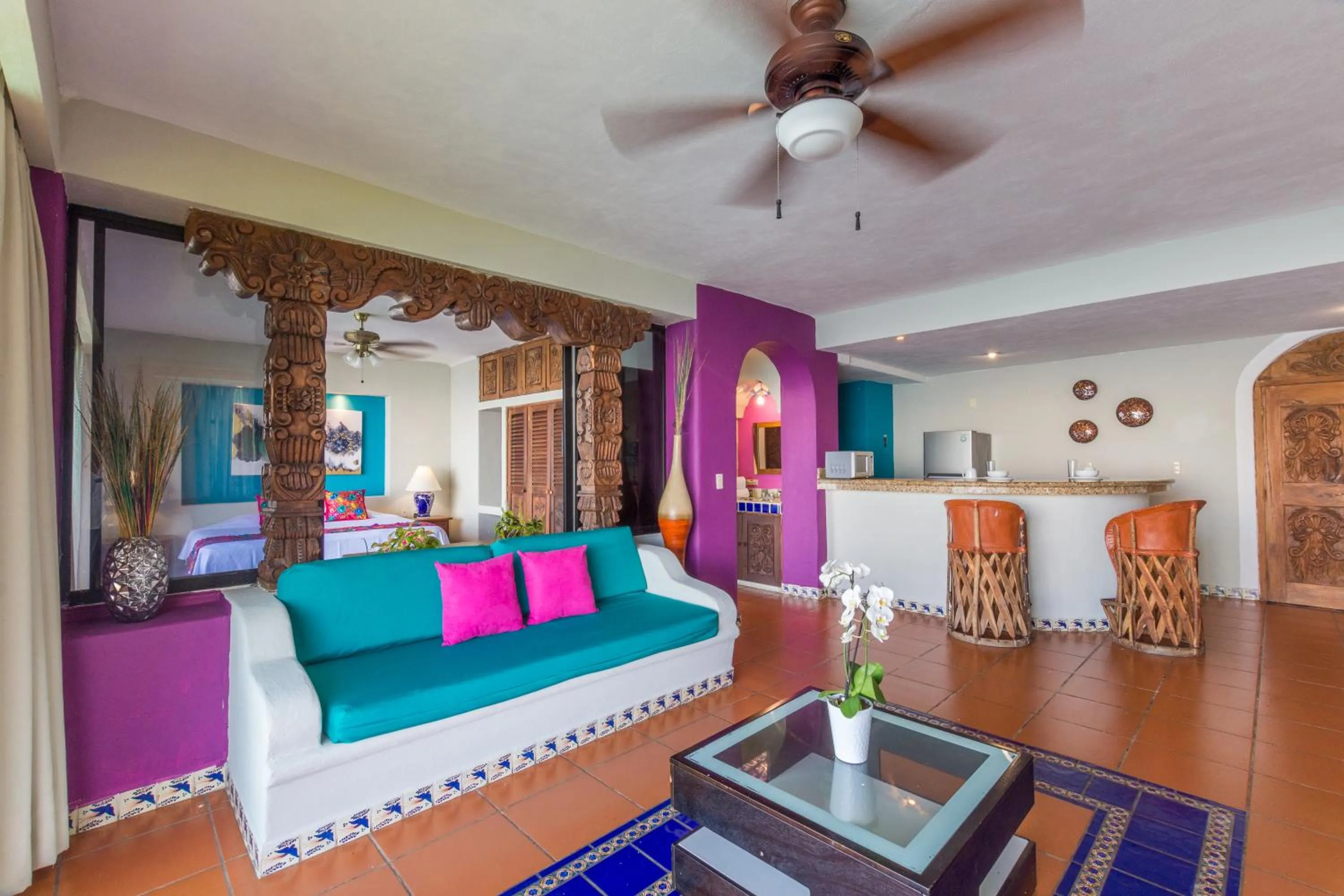 Kitchen or kitchenette in Mar Sereno Hotel & Suites