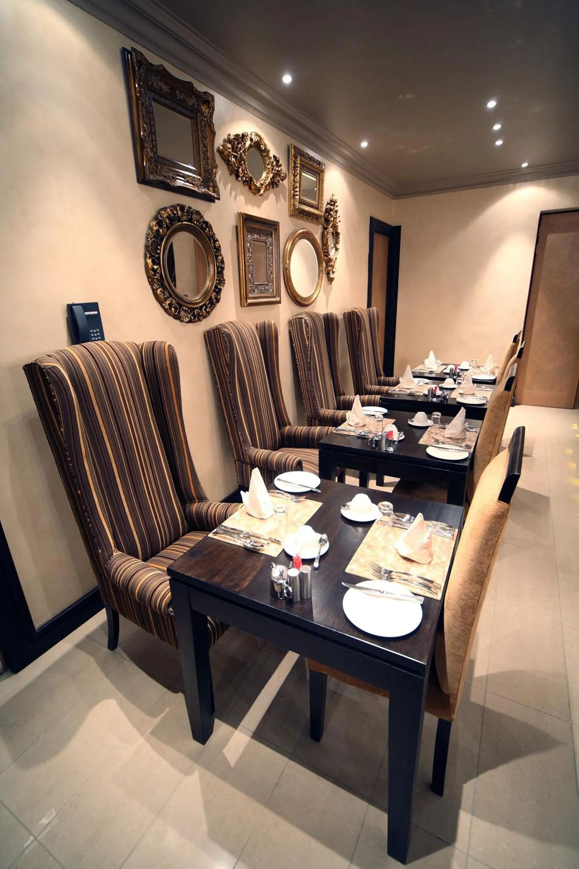 Restaurant/places to eat in Fusion Boutique Hotel
