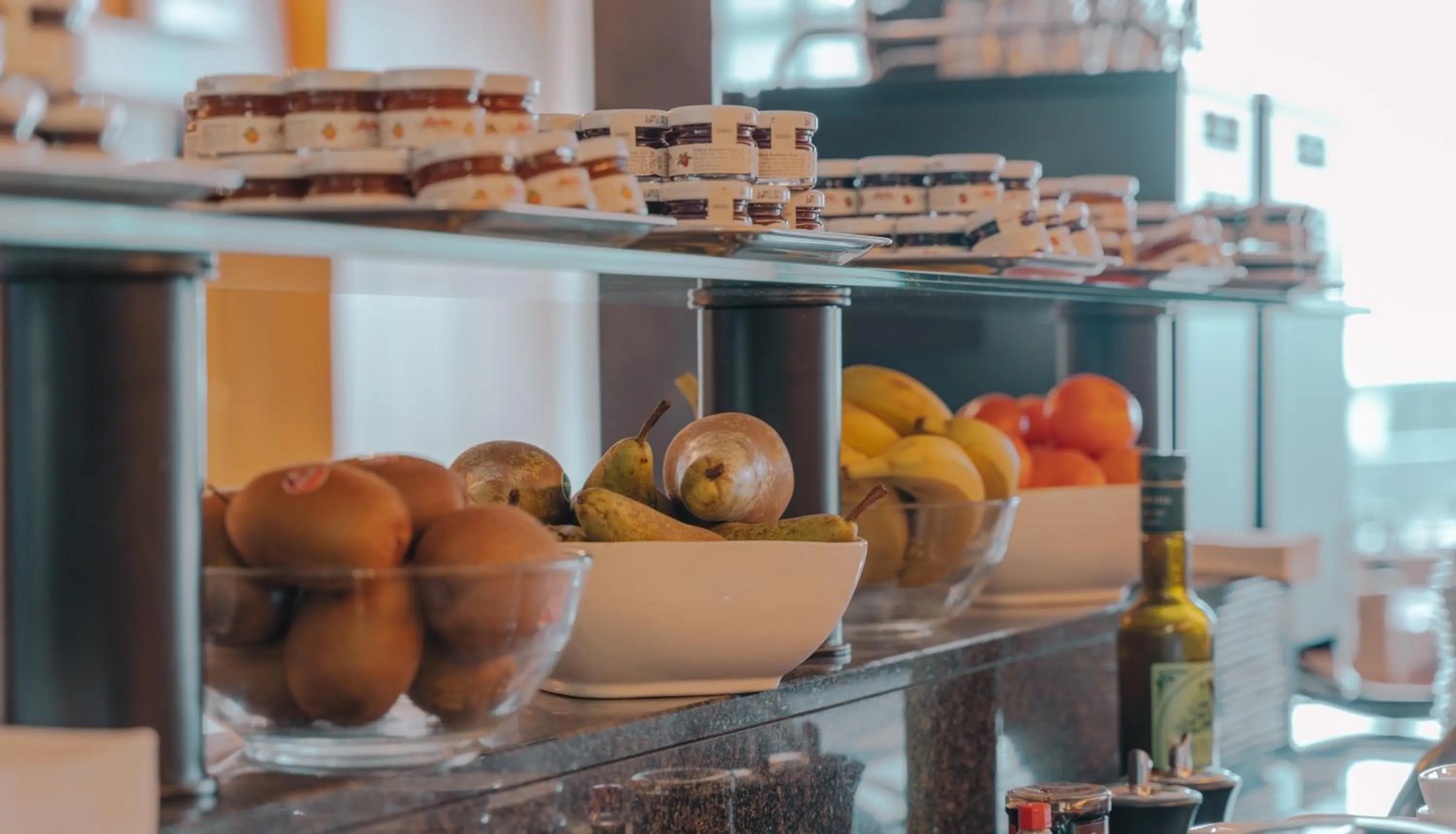 Buffet breakfast in Hotel Riant-Séjour by WP Hotels