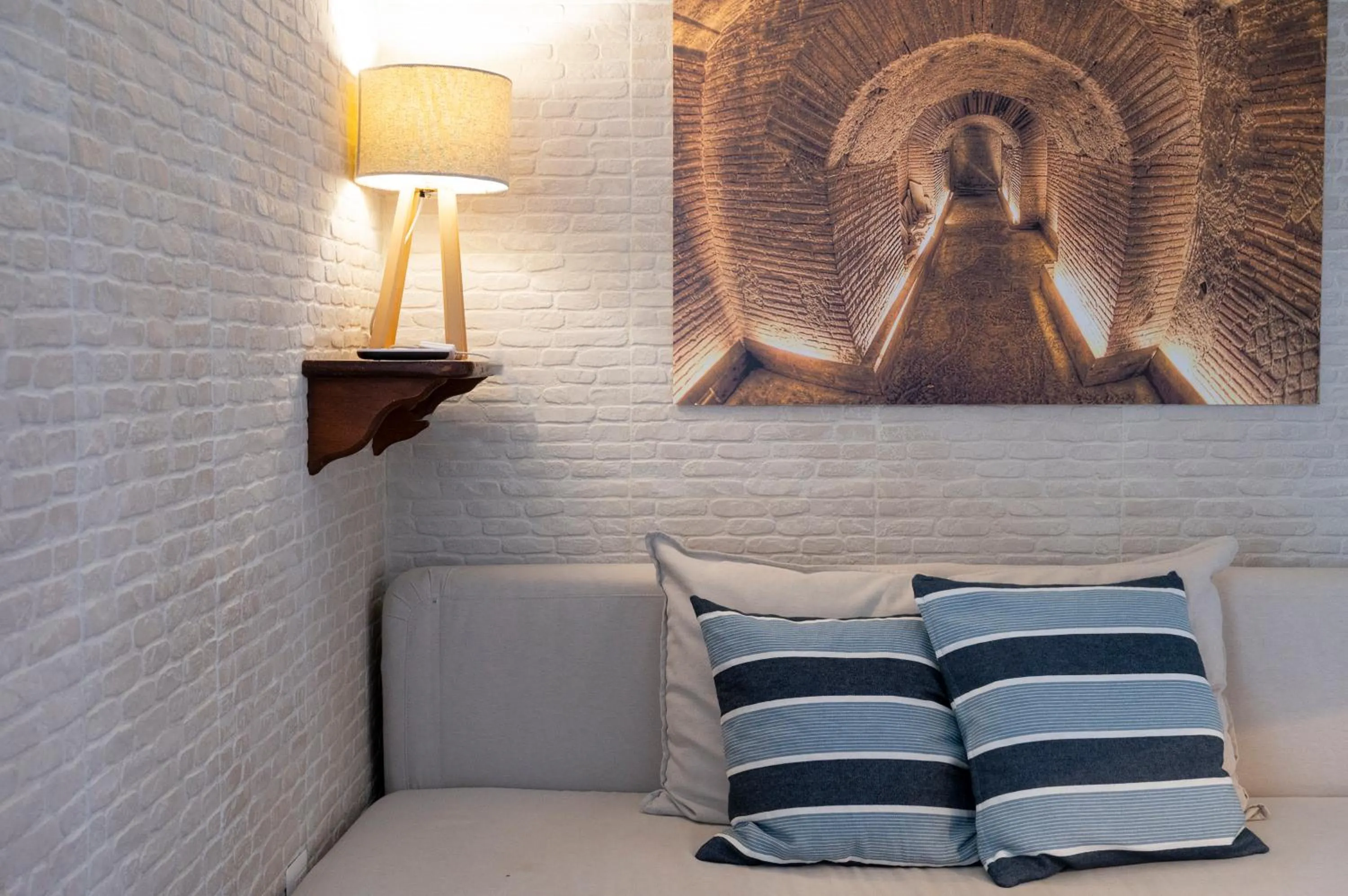 Decorative detail, Bed in Palazzo della Loggia B&B