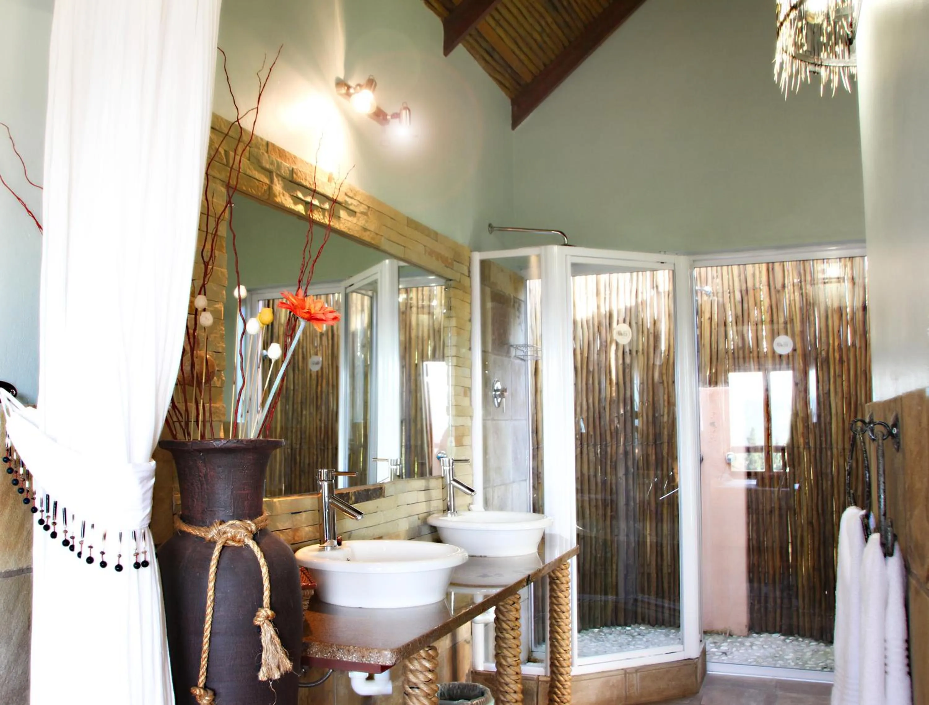 Shower in Addo Dung Beetle Guest Farm